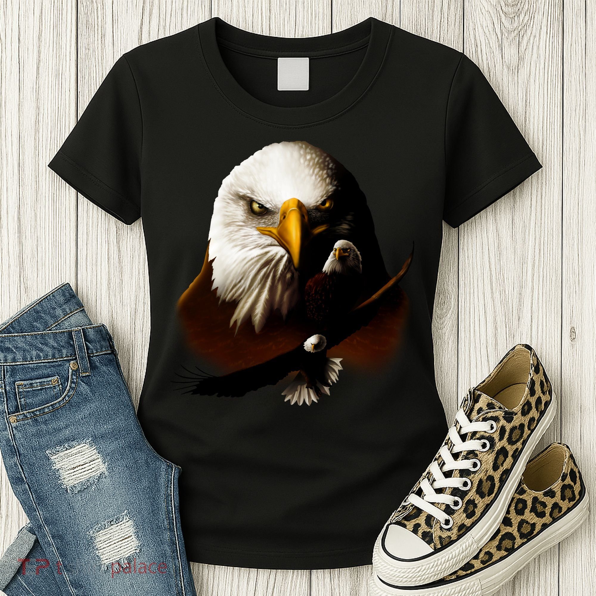 Wildlife Chopper Eagle Women's T-Shirt