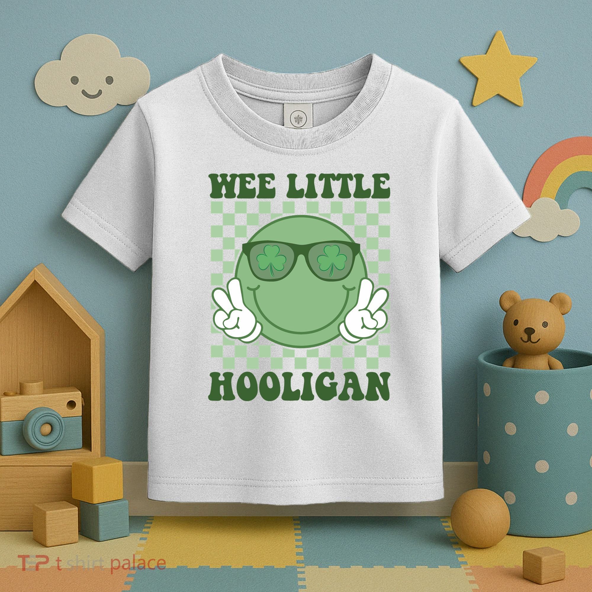 Wee Little Hooligan St Patricks Day Smile Retro Toddler T-Shirt