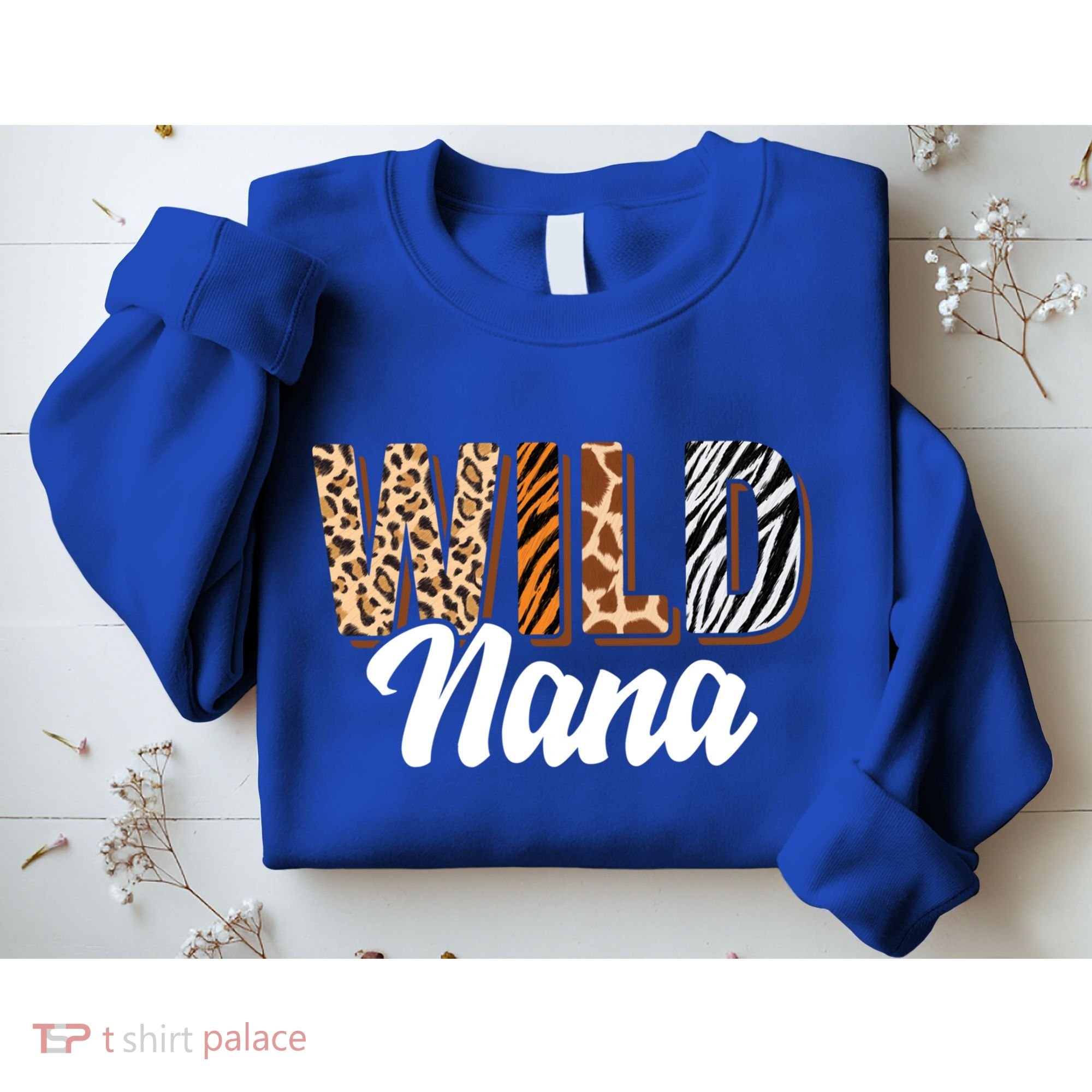 Wild Nana Zoo Born Two Be Wild Bgiftday Safari Jungle Animal Gift Sweatshirt