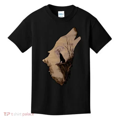 Wolf Howling Alone Kids T-Shirt