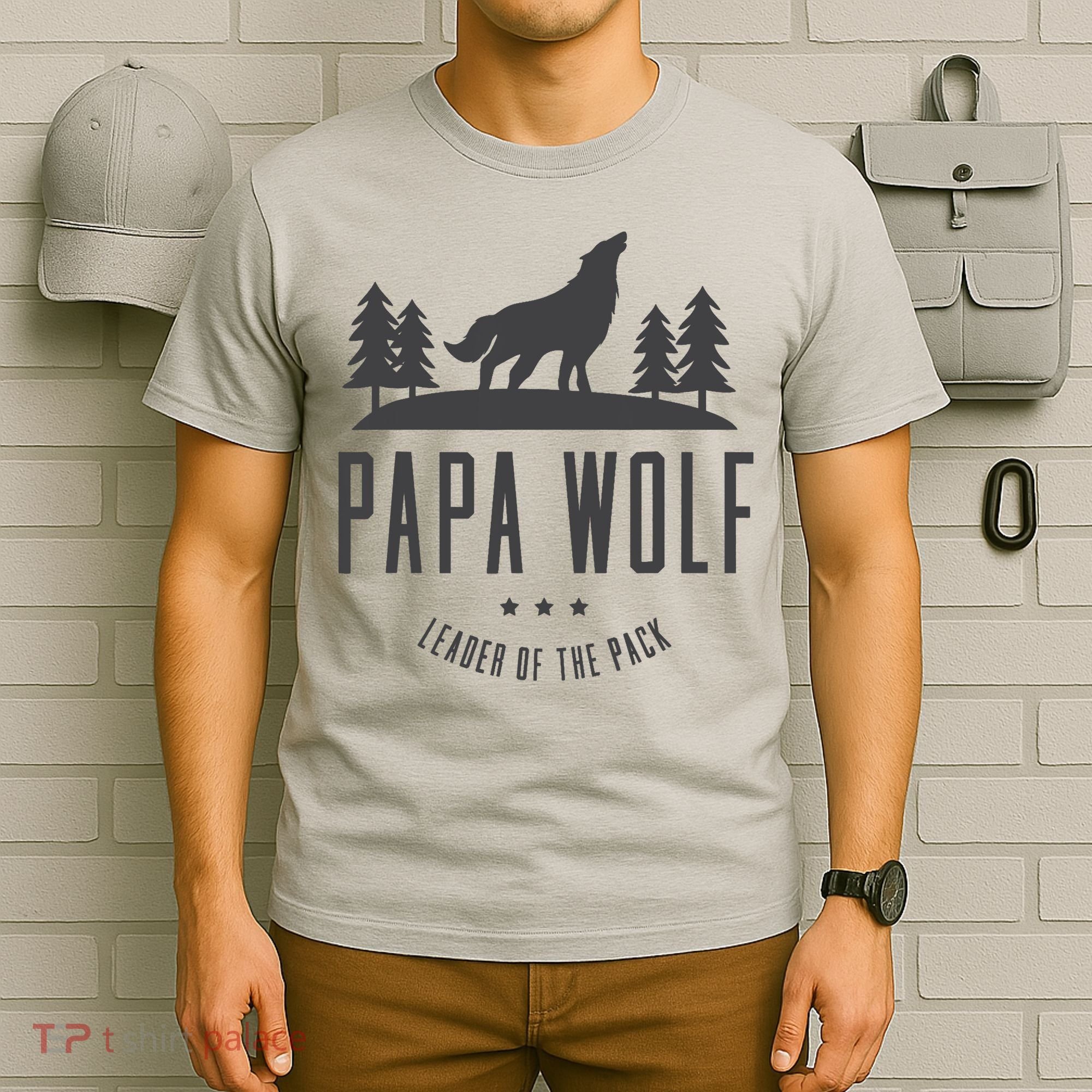 Wolf Pack Family - Dad Papa Wolf T-Shirt
