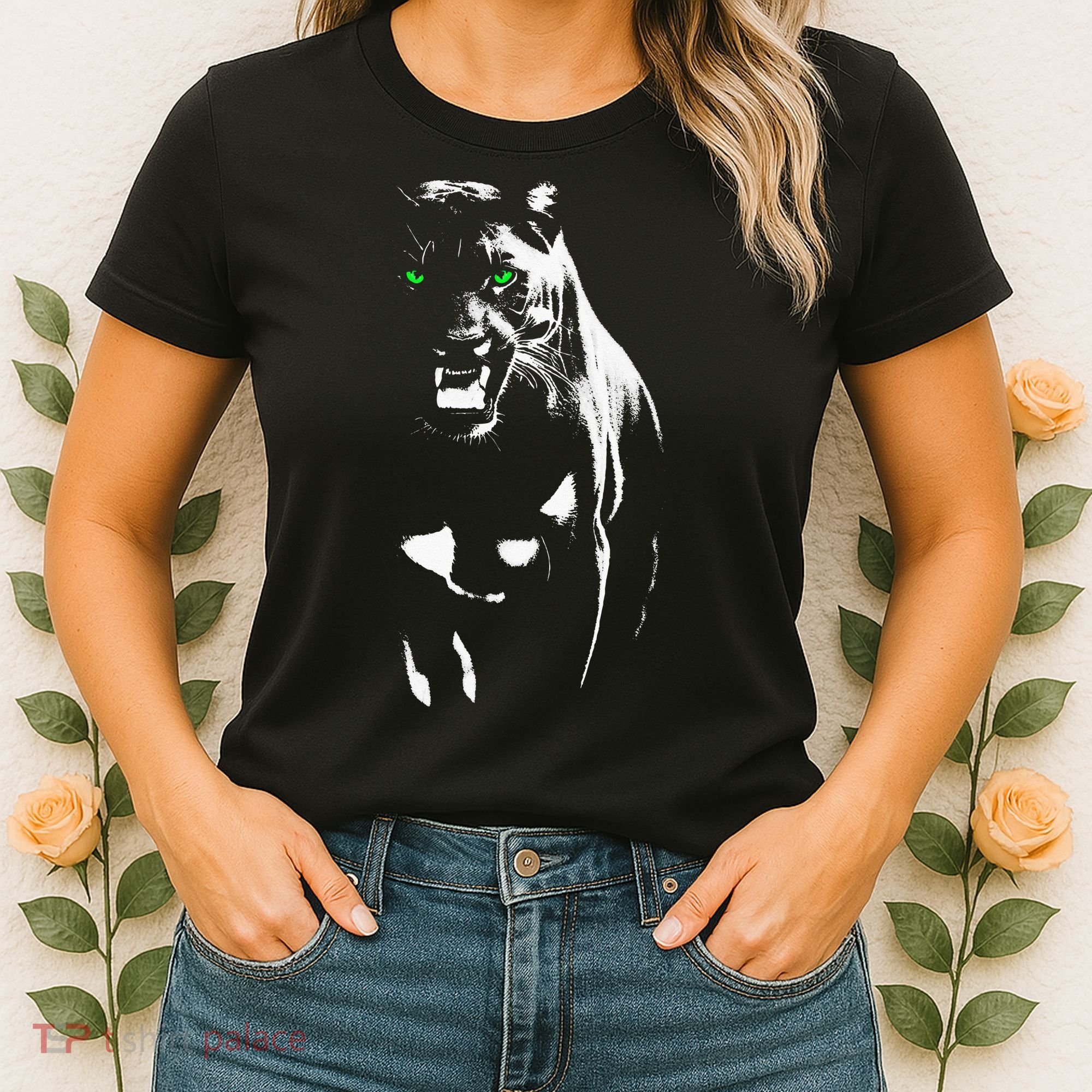 Wild Proud Panther With Cool Green Eyes Shows Women's T-Shirt