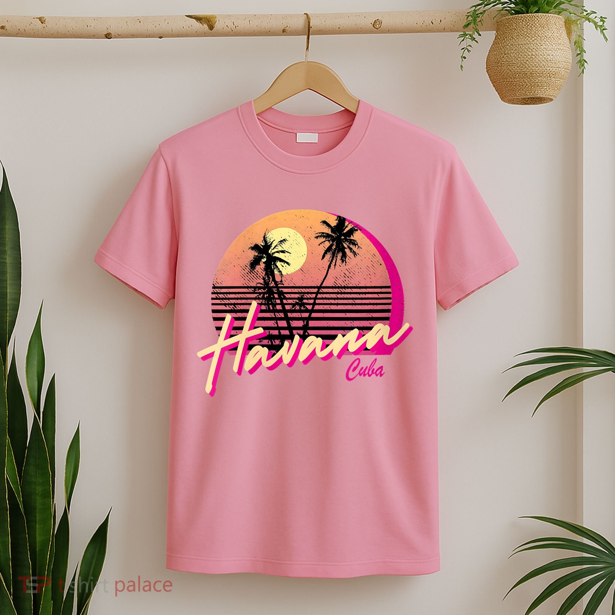 Womens Retro Havana Cuba California Beach Sunset T-Shirt