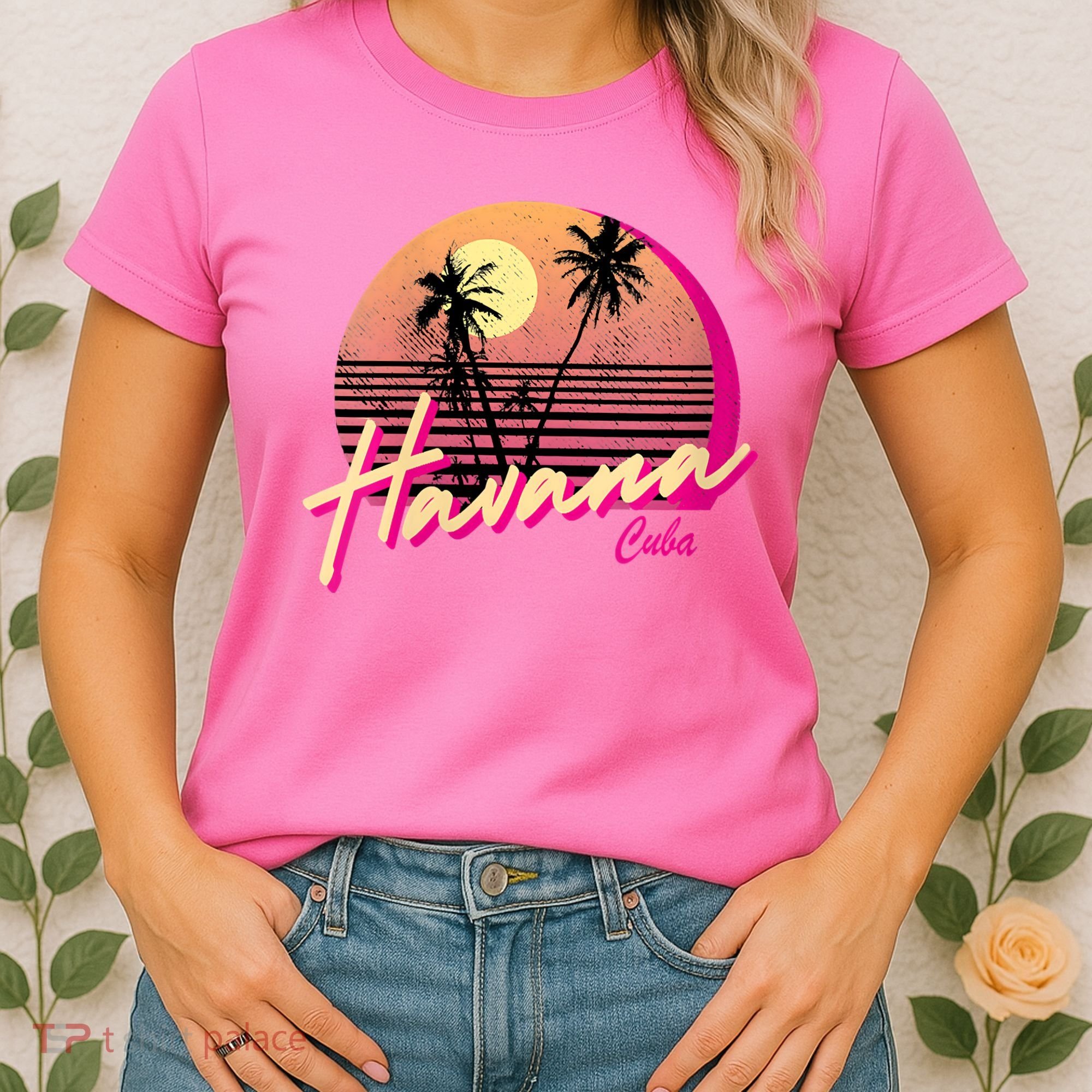 Womens Retro Havana Cuba California Beach Sunset Women's T-Shirt