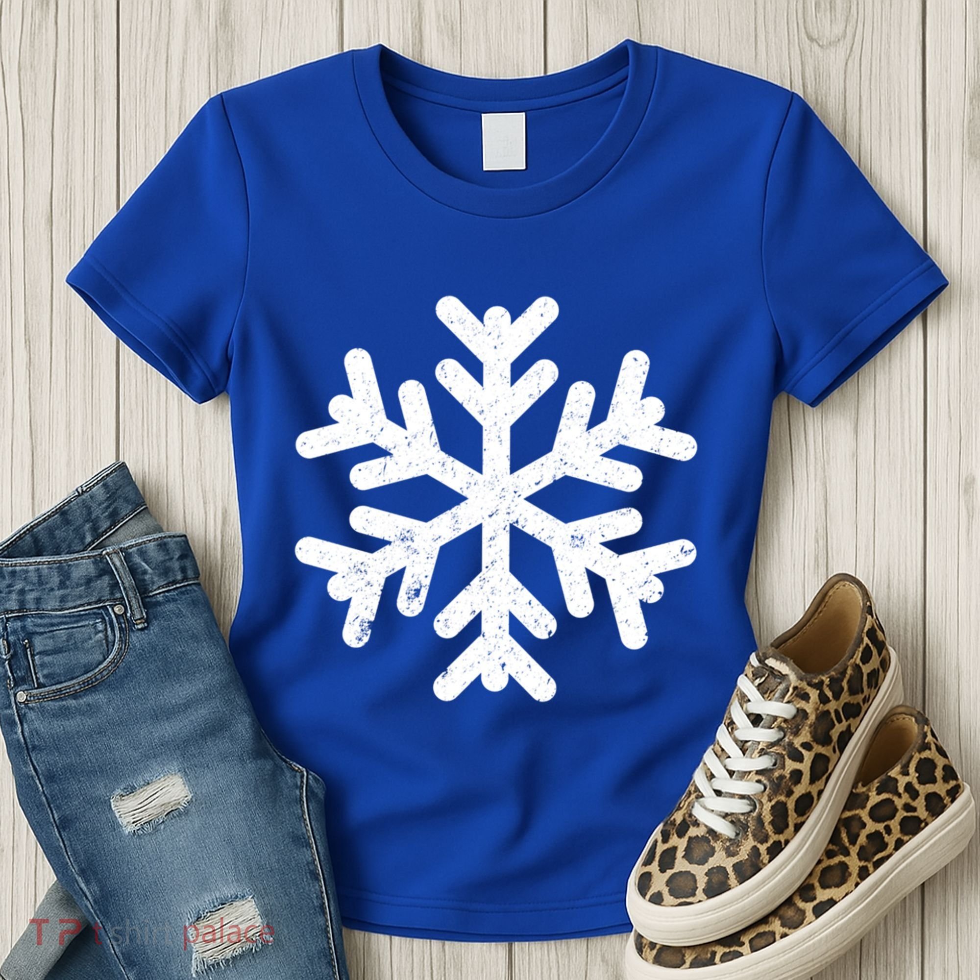 White Snowflake Cool Winter Sports Xmas Gift Meaningful Gift Women's T-Shirt