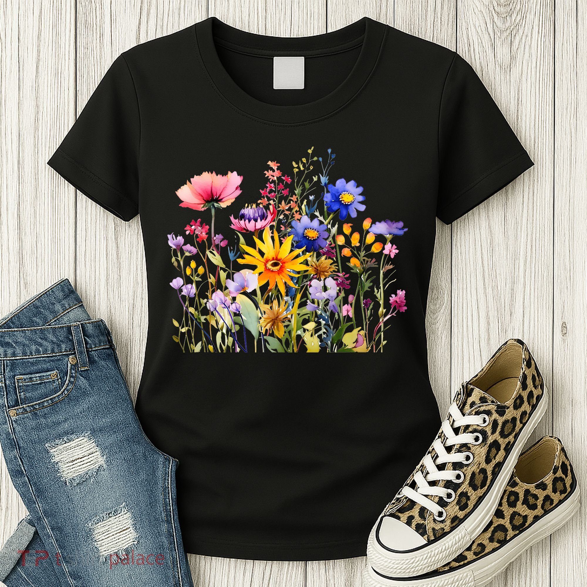 Wildflower Summer Flowers Blooming Floral Graphic Women's T-Shirt