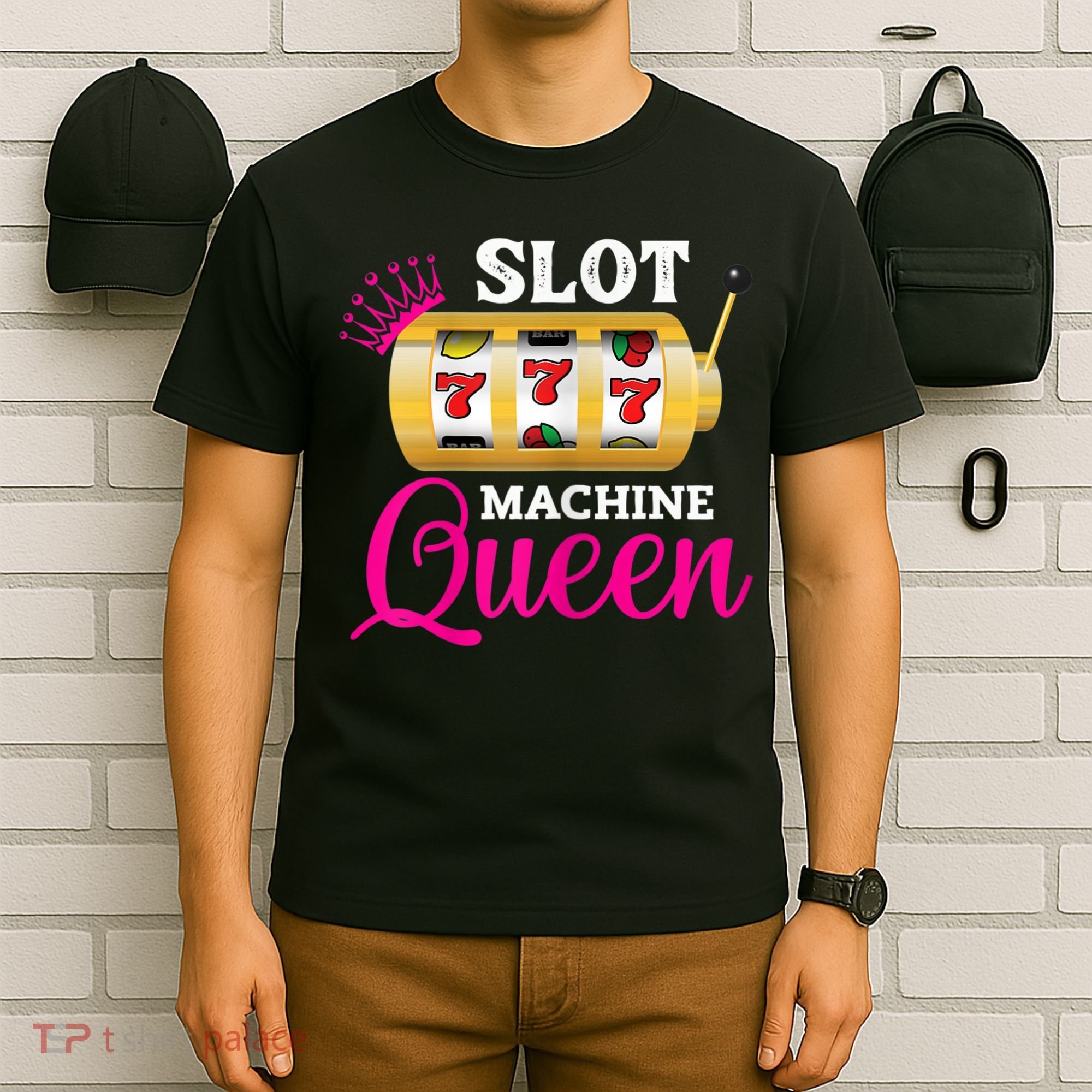 Womens Slot Machine Queen Funny Casino Gambling T-Shirt
