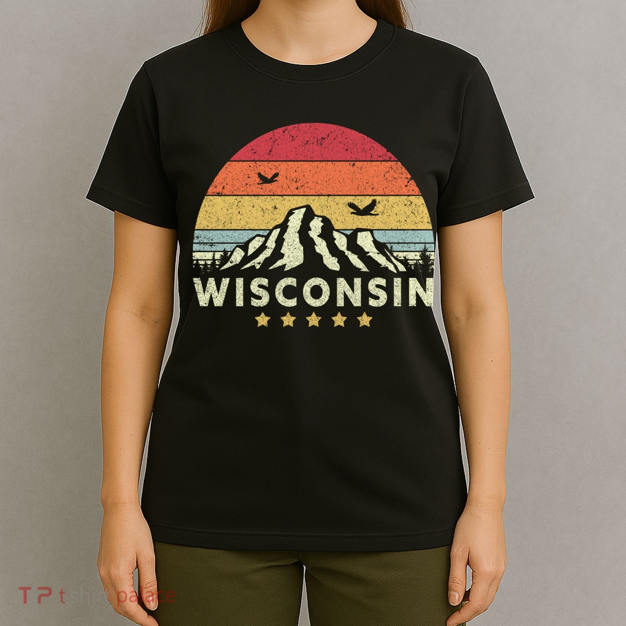 Wisconsin Shirt. Retro Style WI, USA T-Shirt