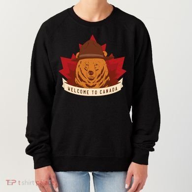 Welcome To Canada Maple Leaf Bear Women's Sweatshirt