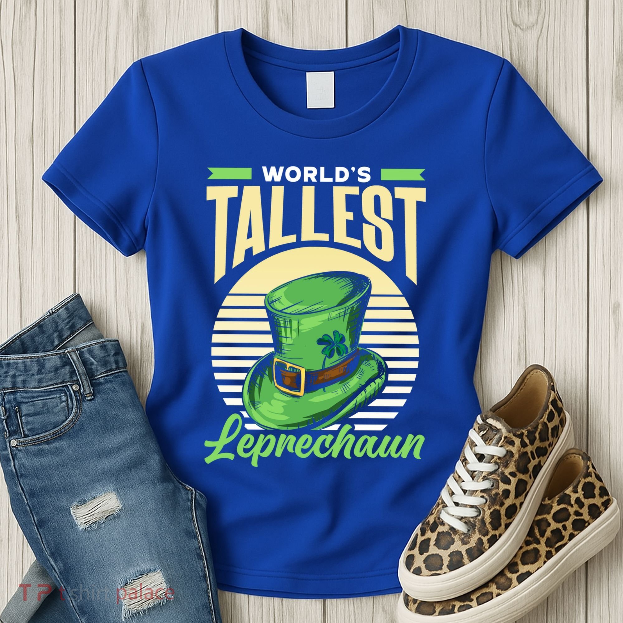 World's Tallest Leprechaun Tall Irish Ireland Gaelic St Gift Women's T-Shirt