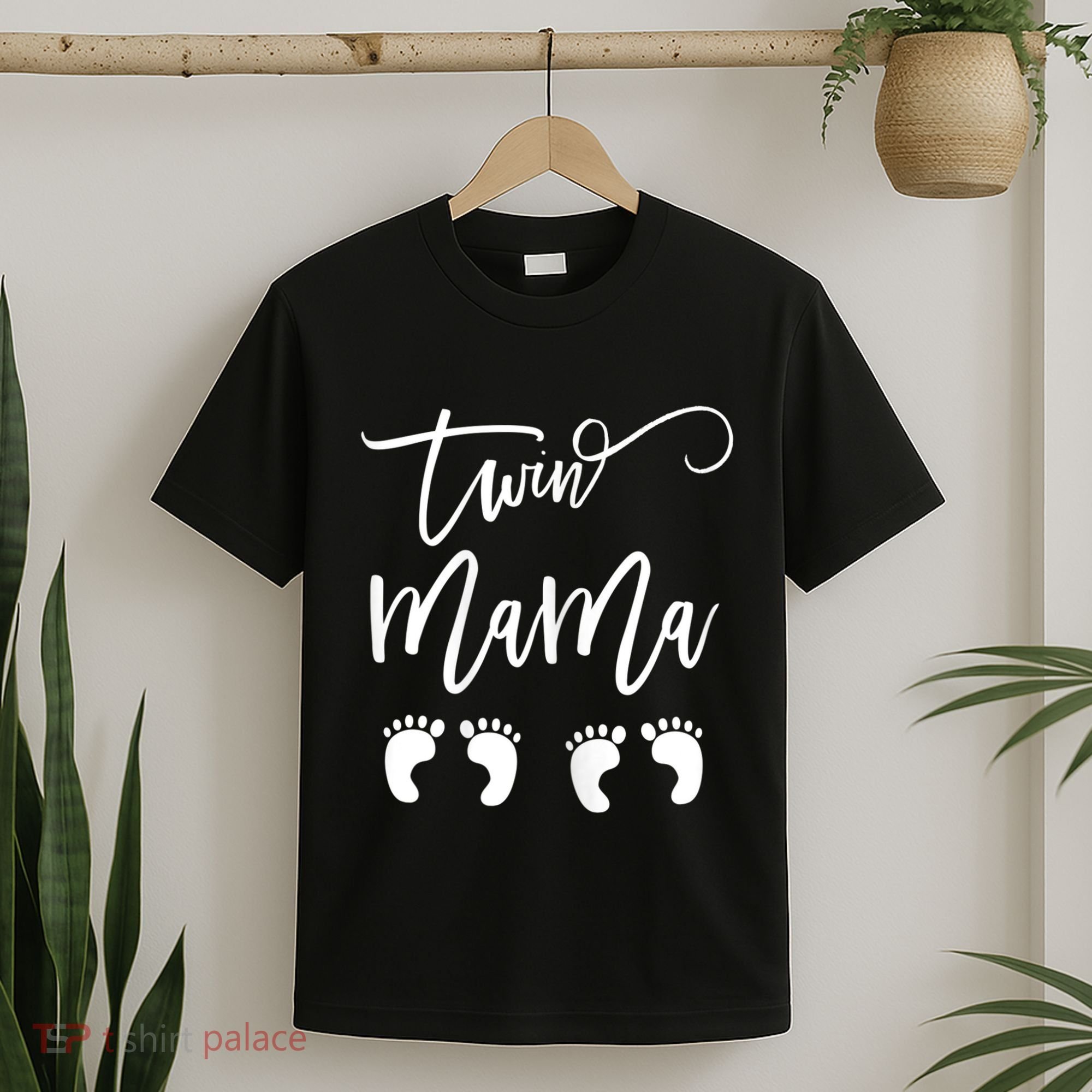 Wo Twin Mama Mom to Be Pregnant with Twins Pregnancy Funny T-Shirt