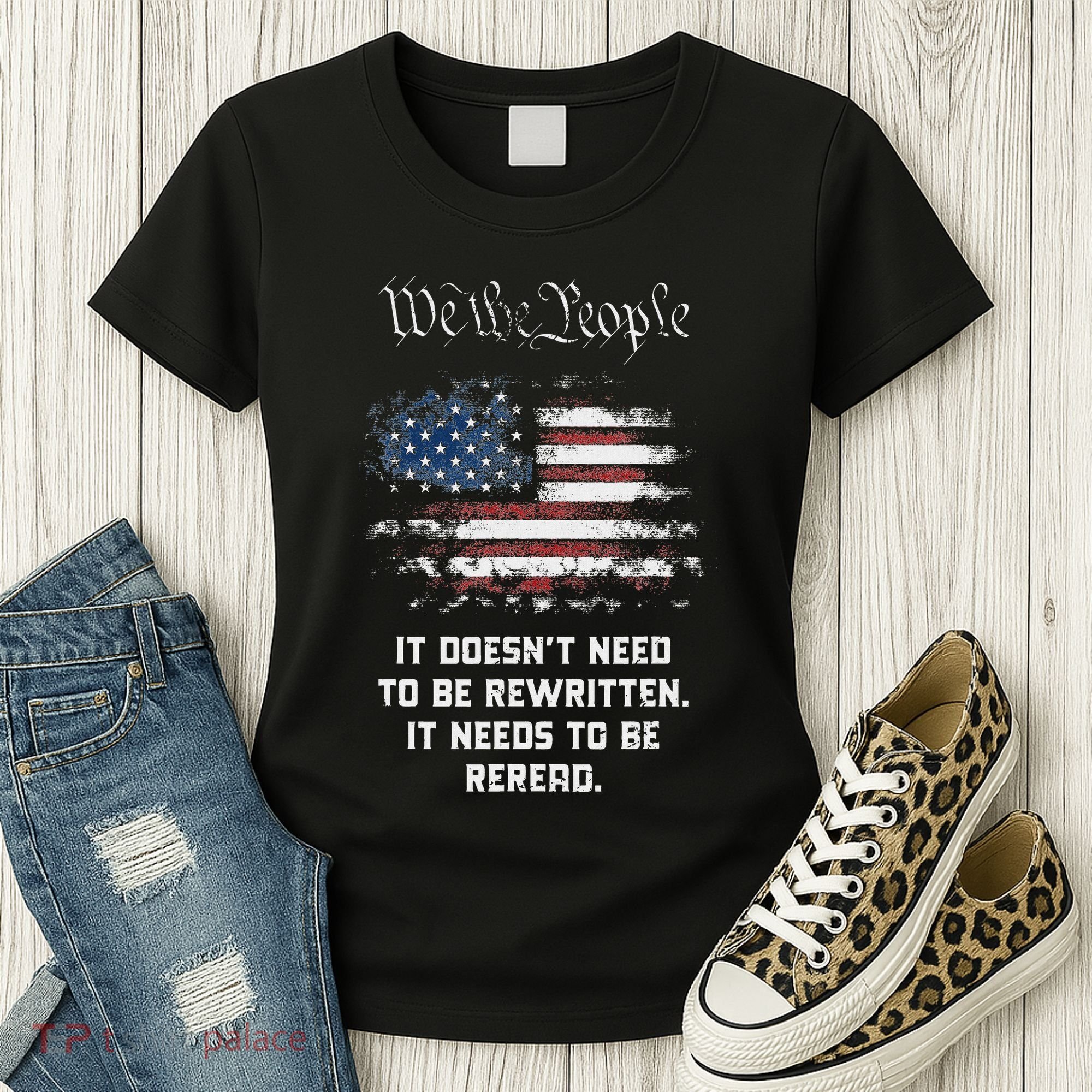 We The People It DoesnT Need To Be Rewritten Usa Women's T-Shirt