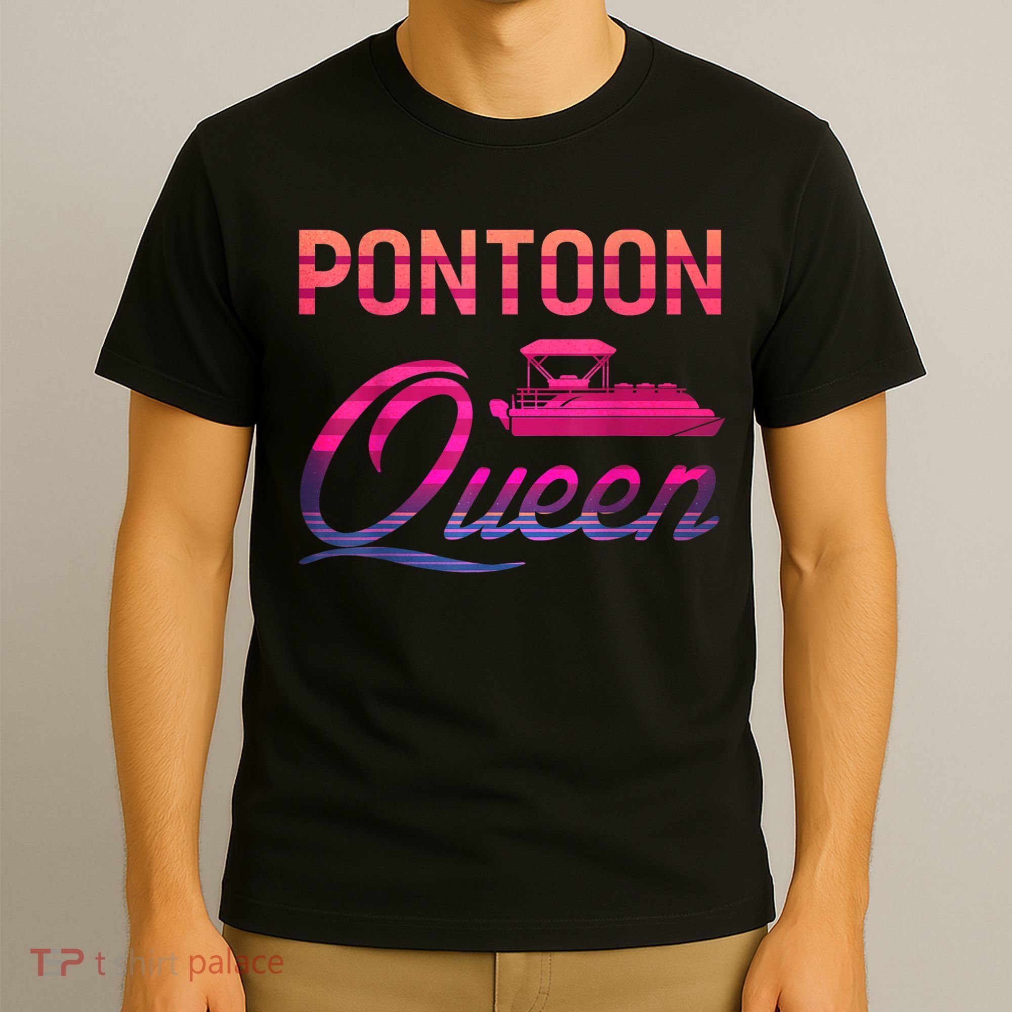 Womens Vintage Pontoon Queen Funny Boating T T-Shirt