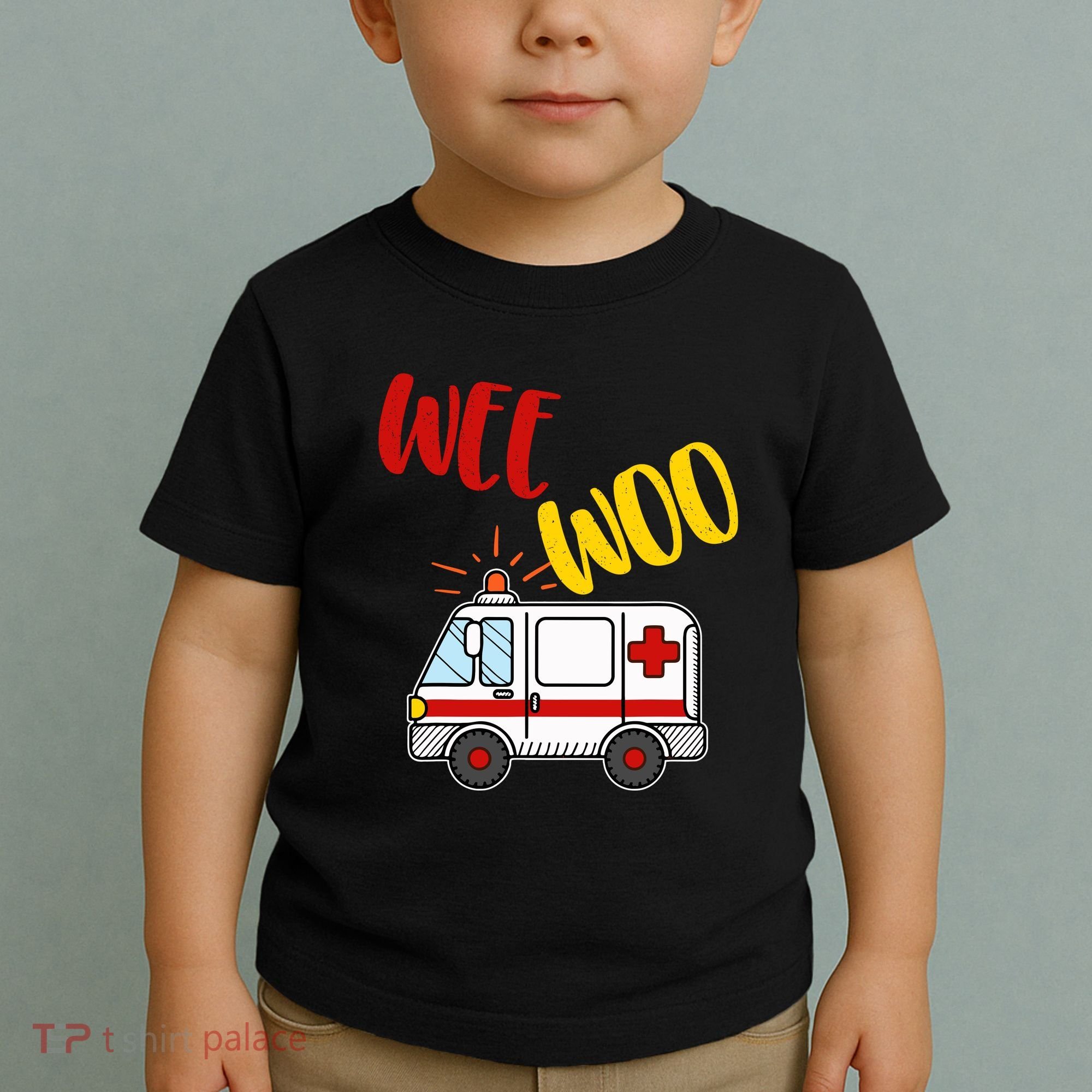 Wee Woo Ambulance Amr Funny Ems Emt Paramedic Gift Toddler T-Shirt