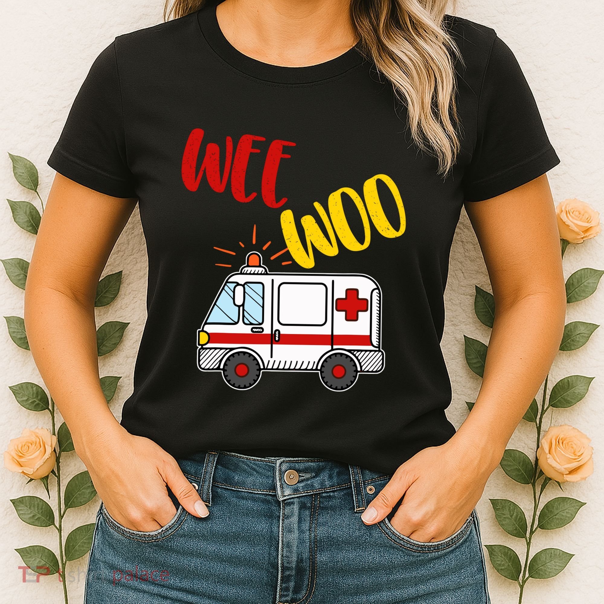 Wee Woo Ambulance Amr Funny Ems Emt Paramedic Gift Women's T-Shirt