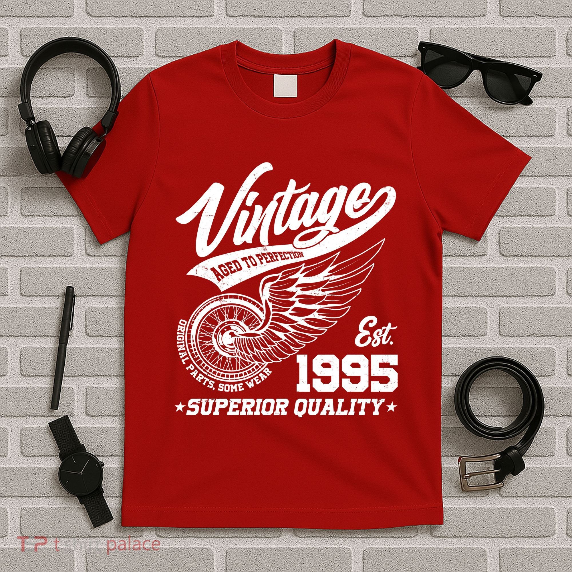 Winged Wheel Vintage 1995 Aged To Perfection Superior Quality 30th Birthday T-Shirt