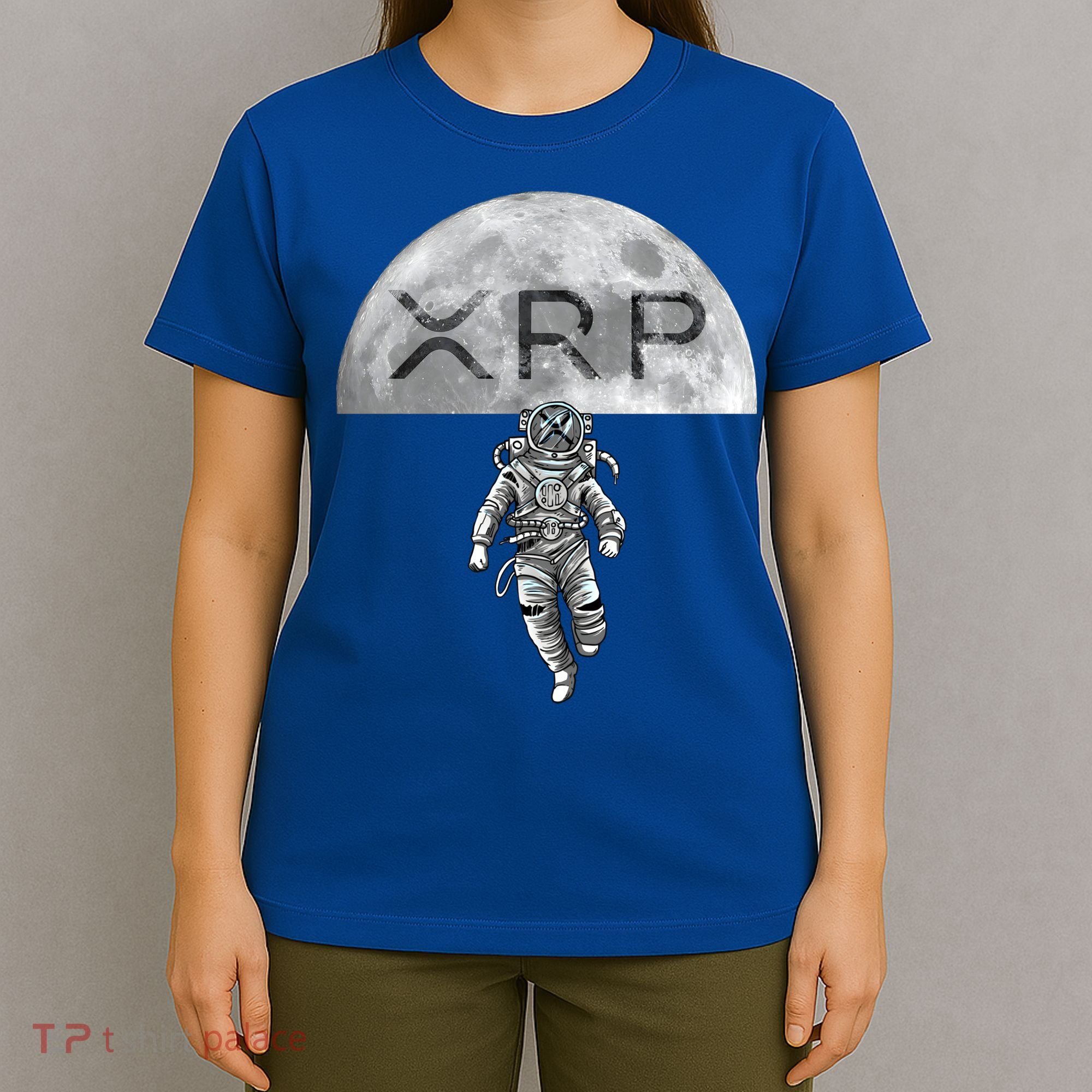 Xrp Moon Astronaut Ripple Cryptocurrency Graphic Cute Gift T-Shirt