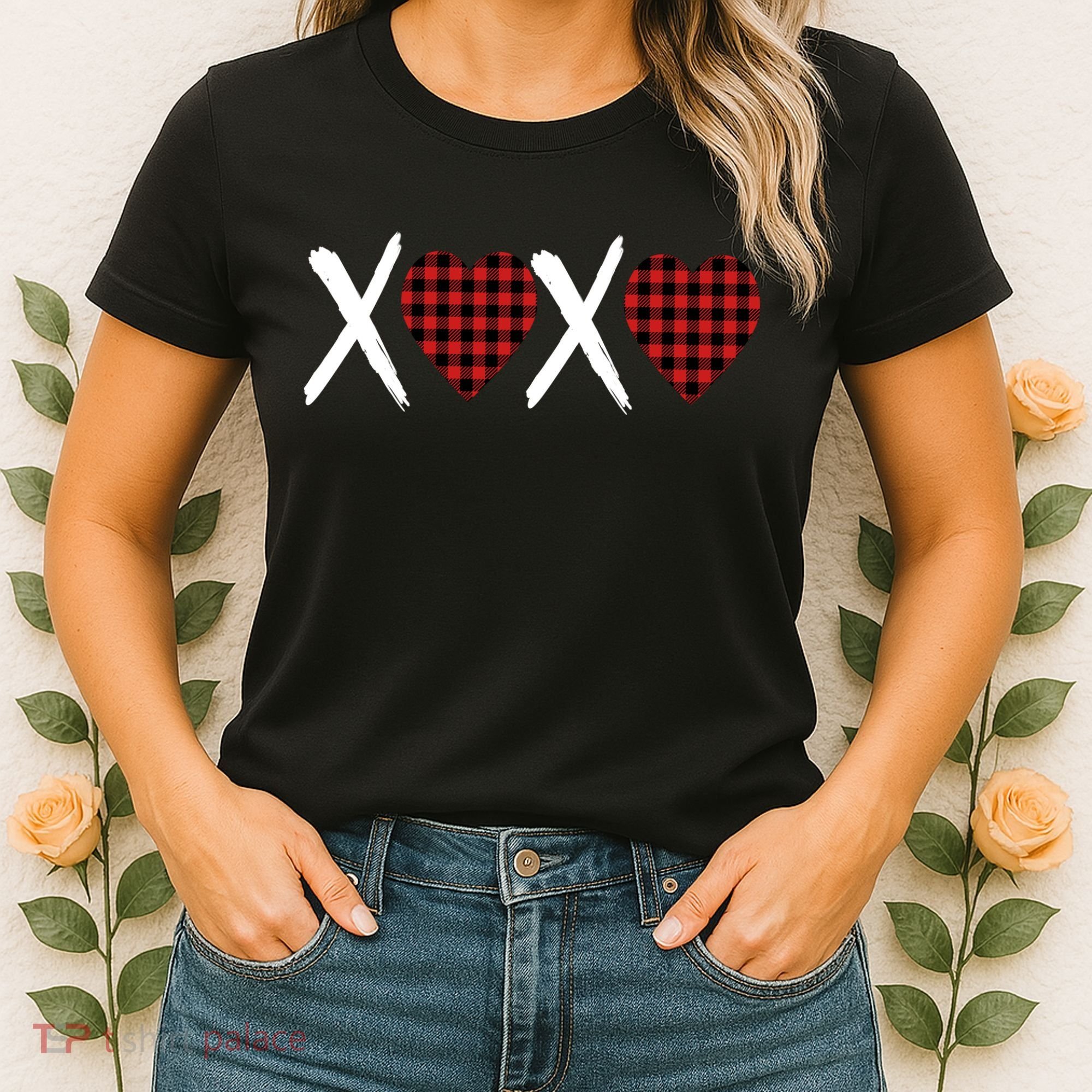 XOXO Plaid Pattern Love Heart Women's T-Shirt