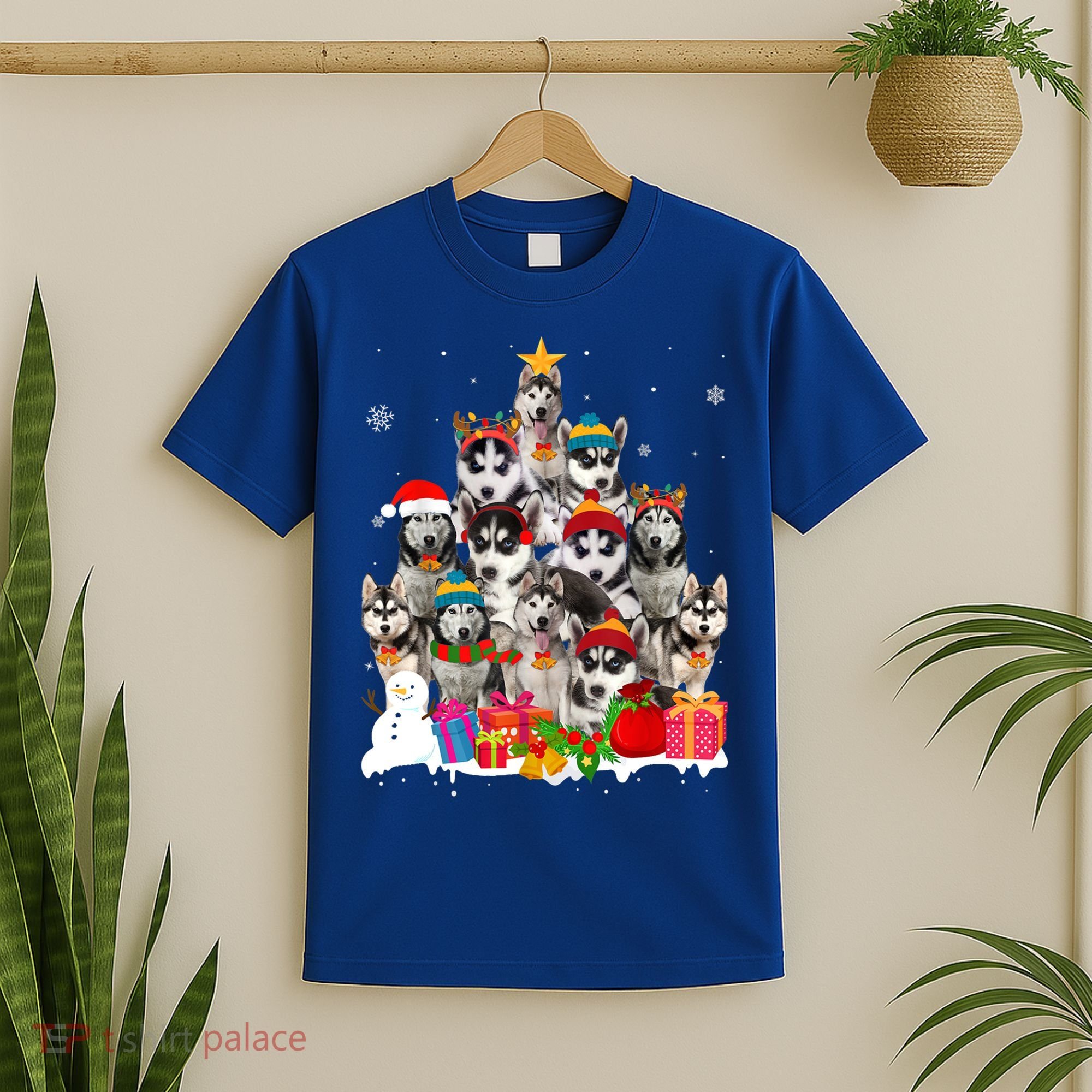 Xmas Siberian Husky Dog Christmas Ornat Tree Christmas Meaningful Gift T-Shirt