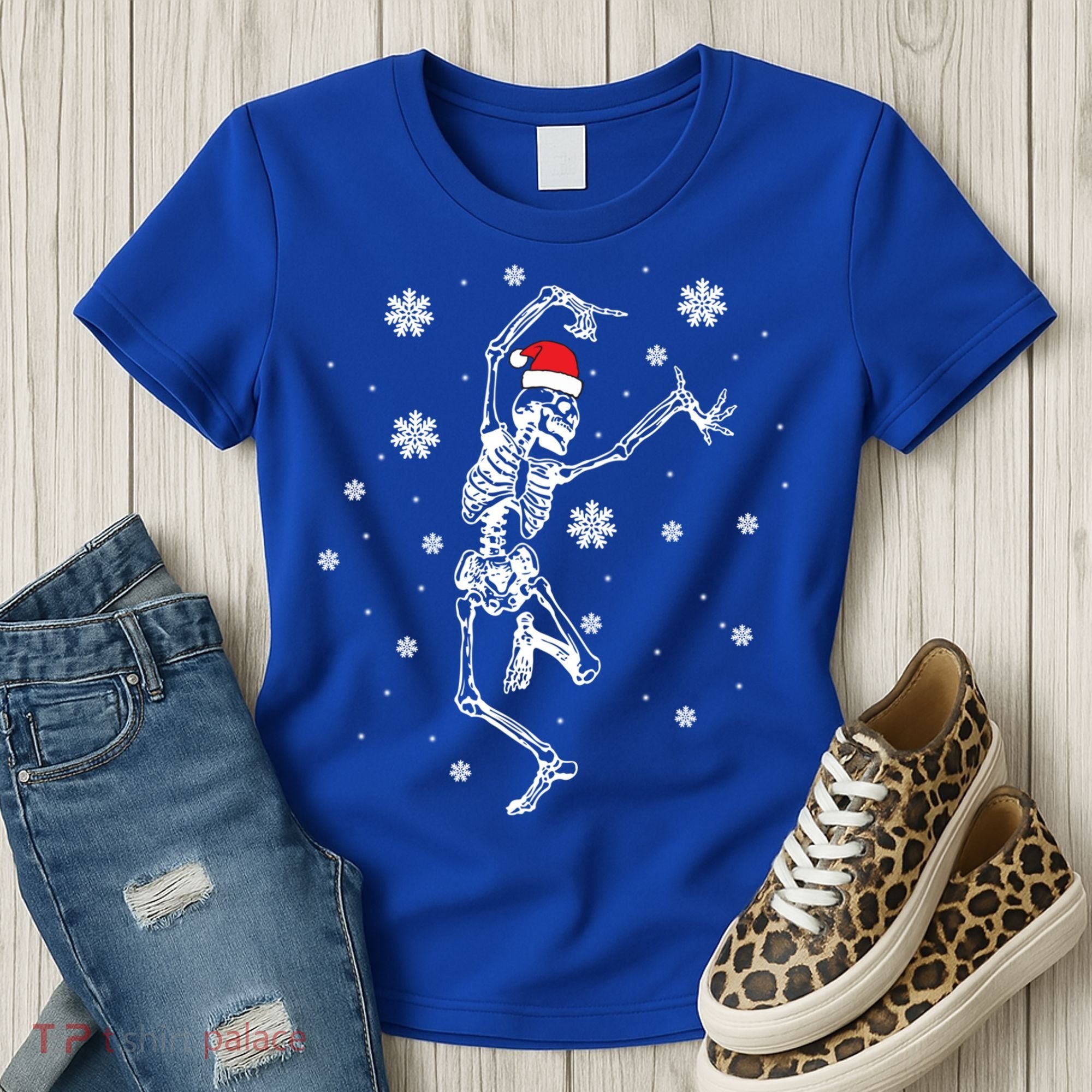 Xmas Tree Christmas Lights Christmas Skeleton Dancing Meaningful Gift Women's T-Shirt
