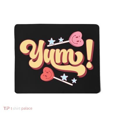 Yum Canđy Heart Gift For Valentine Day Mousepad