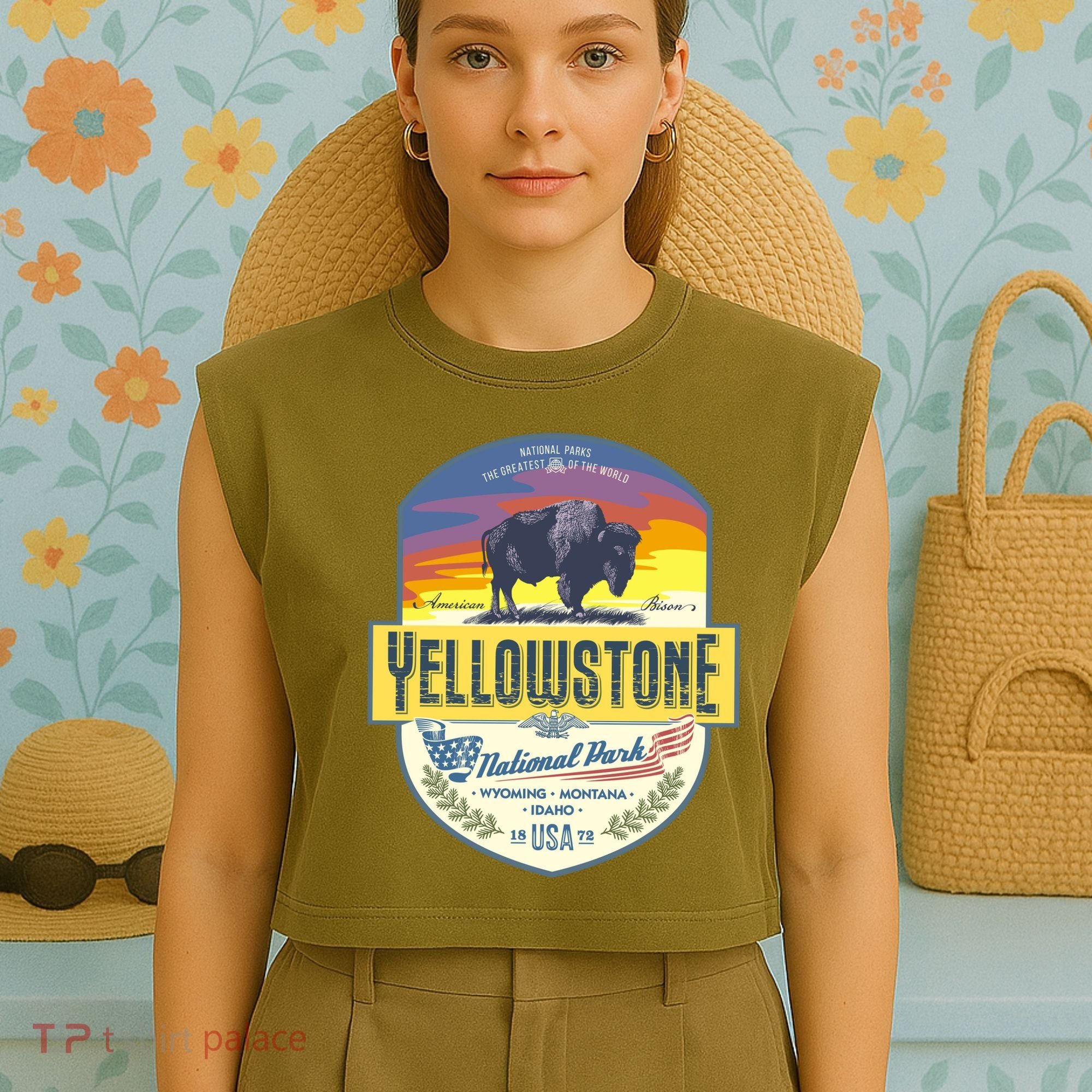 Yellowstone National Park Garment-Dyed Women's Muscle Tee