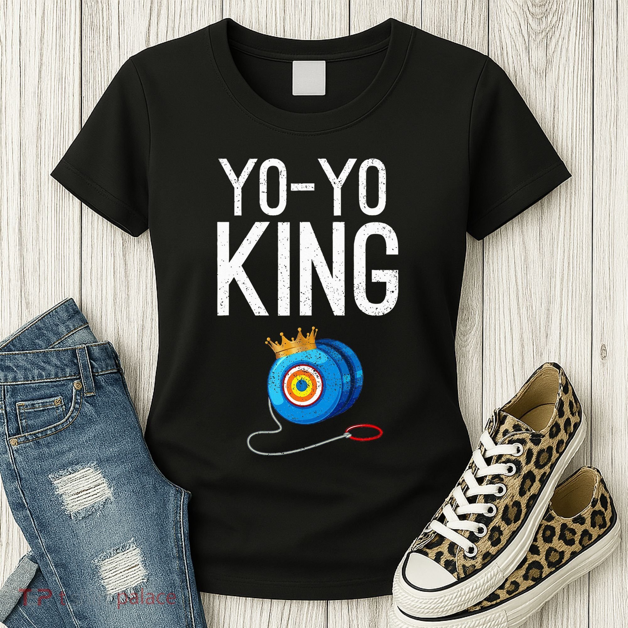 Yoyo King Crown Funny Yoyo Enthusiast Gift Women's T-Shirt