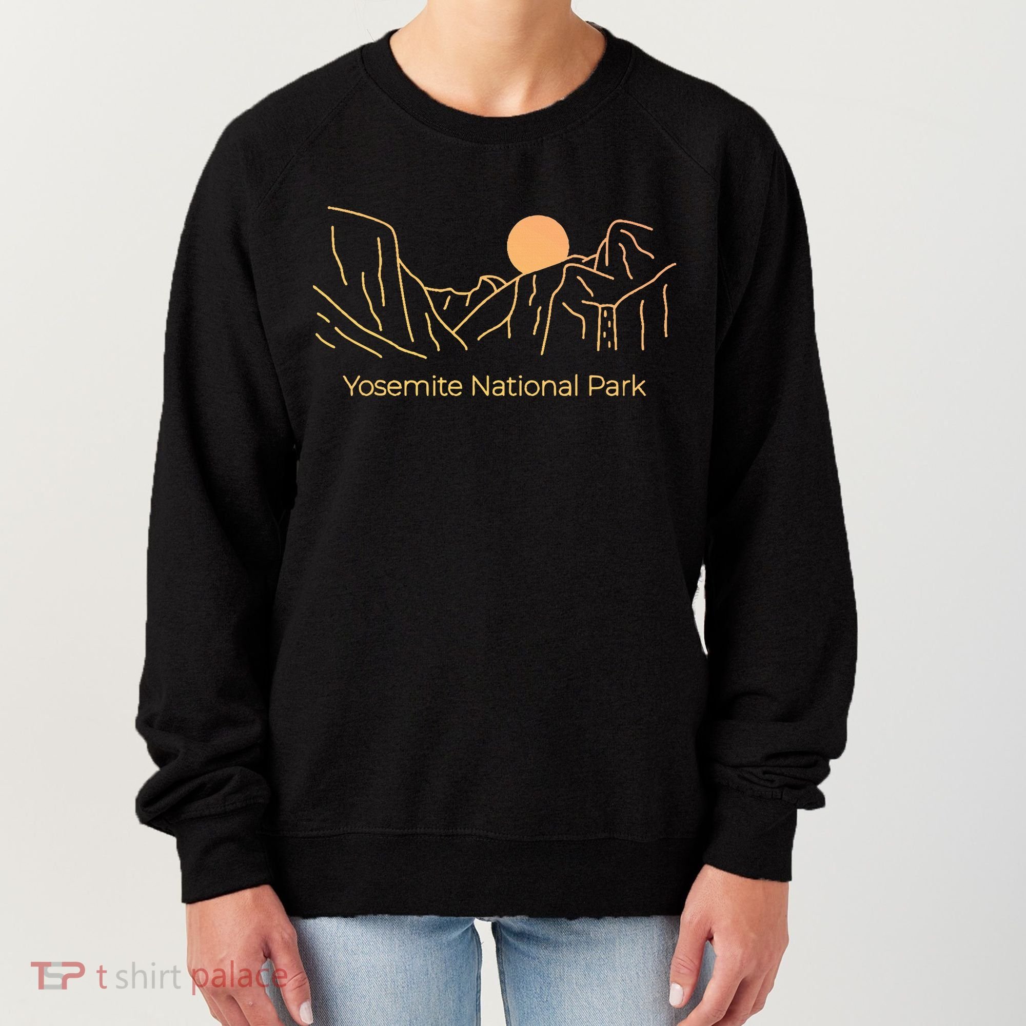 Yosemite National Park Skyline Women's Sweatshirt