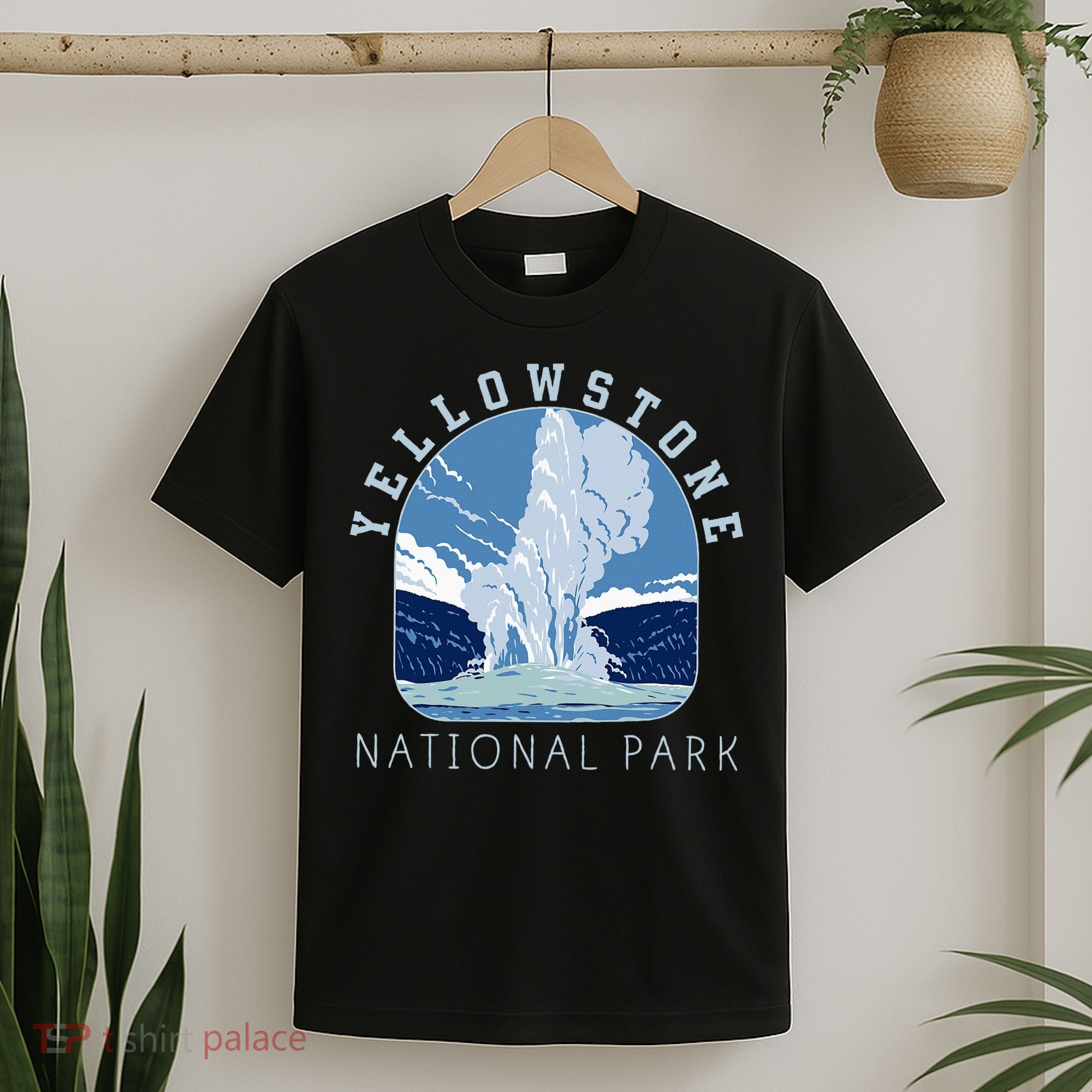 Yellowstone National Park Retro Vintage Old Faithful T-Shirt