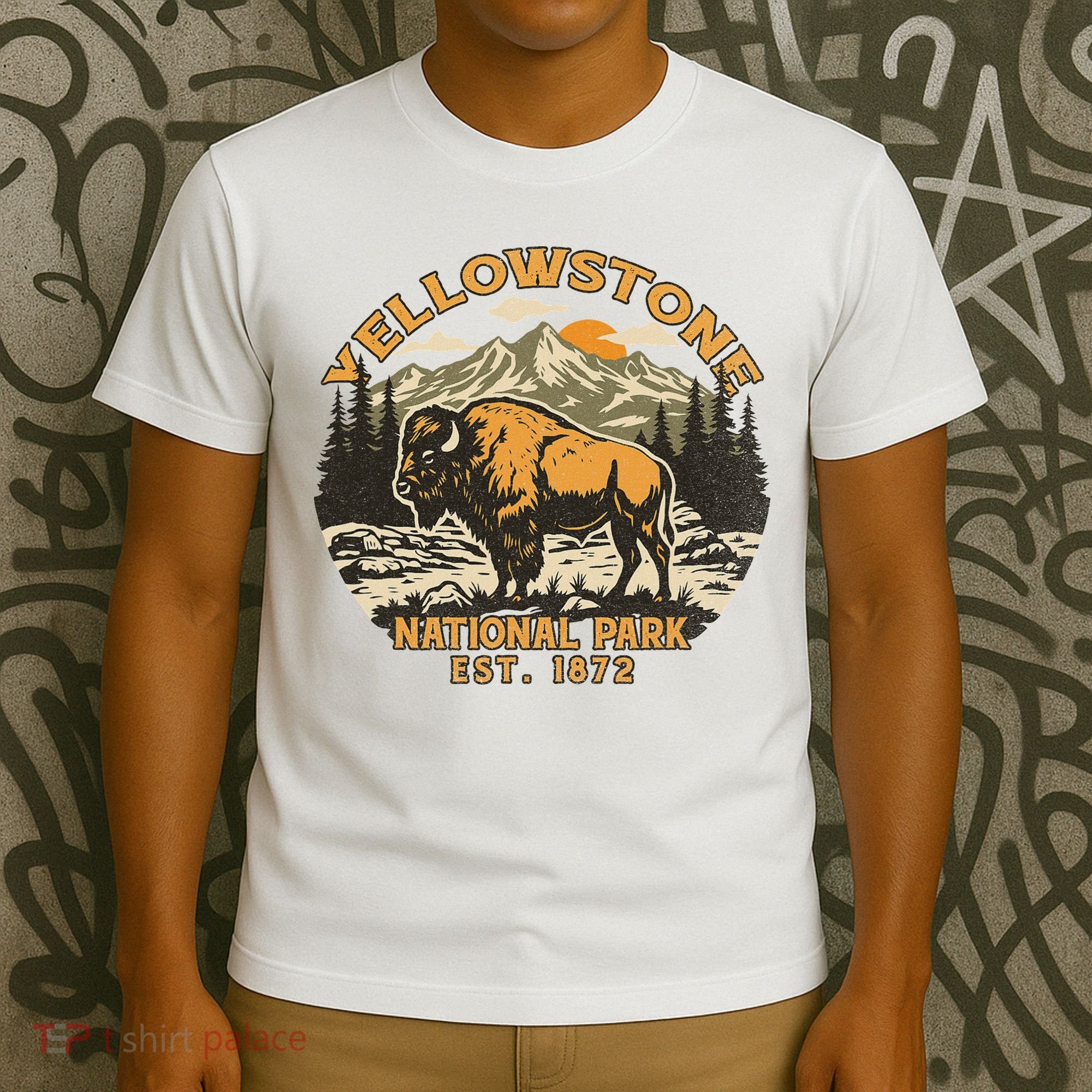 Yellowstone National Park Bison Buffalo Fluffy Cow Vintage T-Shirt