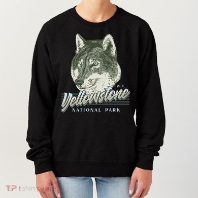 Yellowstone National Park Wolf Logo Women's Sweatshirt