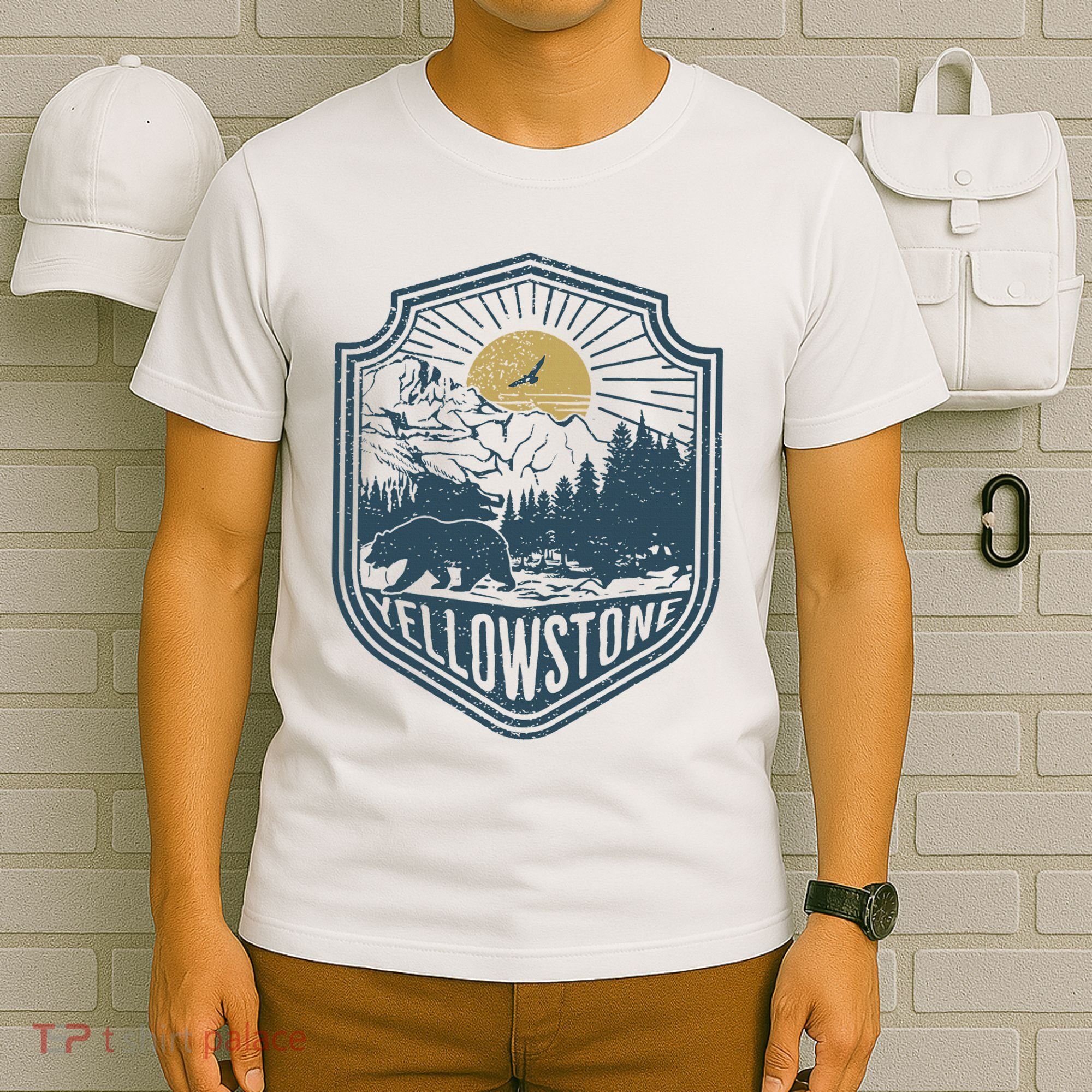 Yellowstone National Park Bear Nature Hiking Outdoors T-Shirt