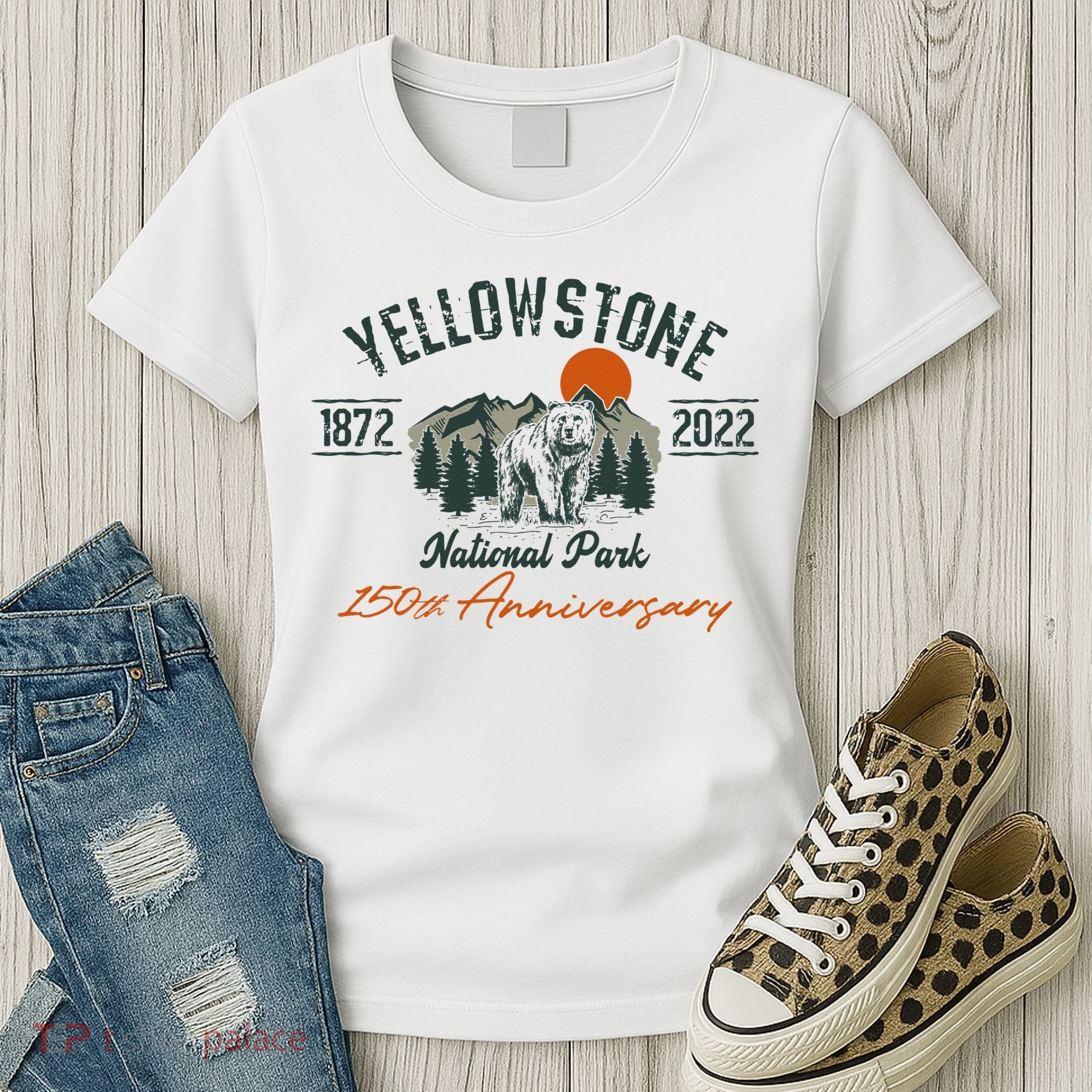 Yellowstone National Park 150th Anniversary Memorabilia Long Sleeve Women's T-Shirt