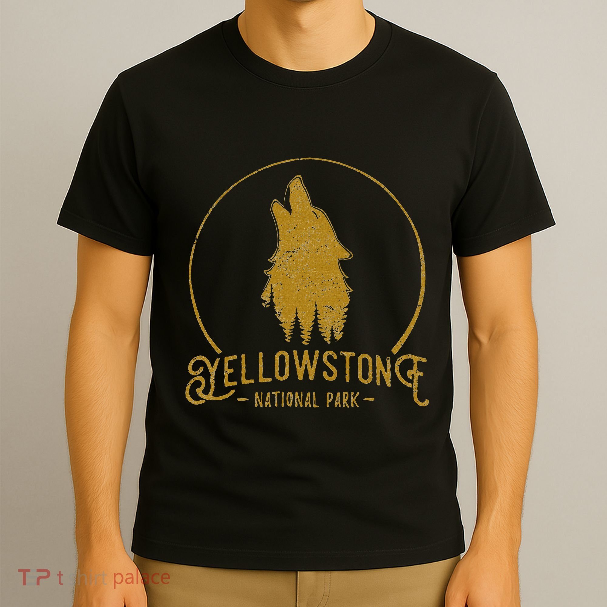 Yellowstone National Park Howling Wolf T-Shirt