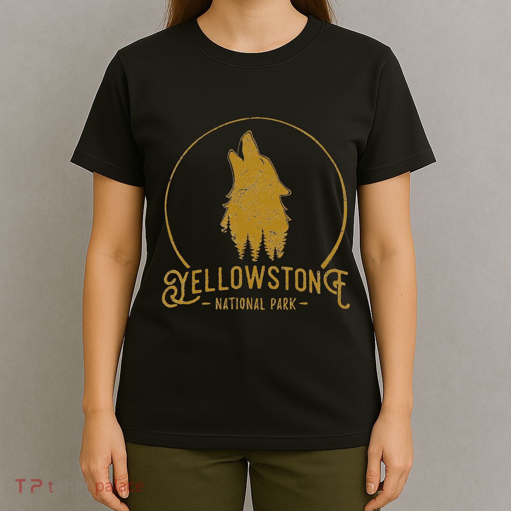 Yellowstone National Park Howling Wolf T-Shirt