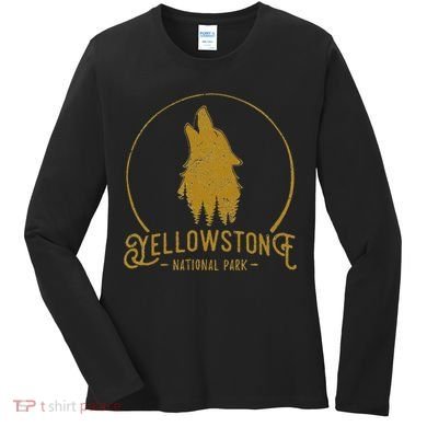 Yellowstone National Park Howling Wolf Women's Long Sleeve Shirt