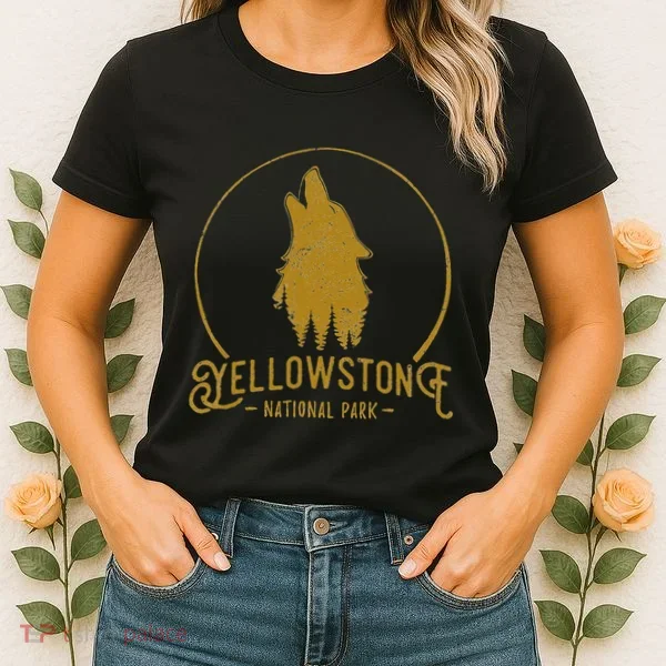 Yellowstone National Park Howling Wolf Women's T-Shirt