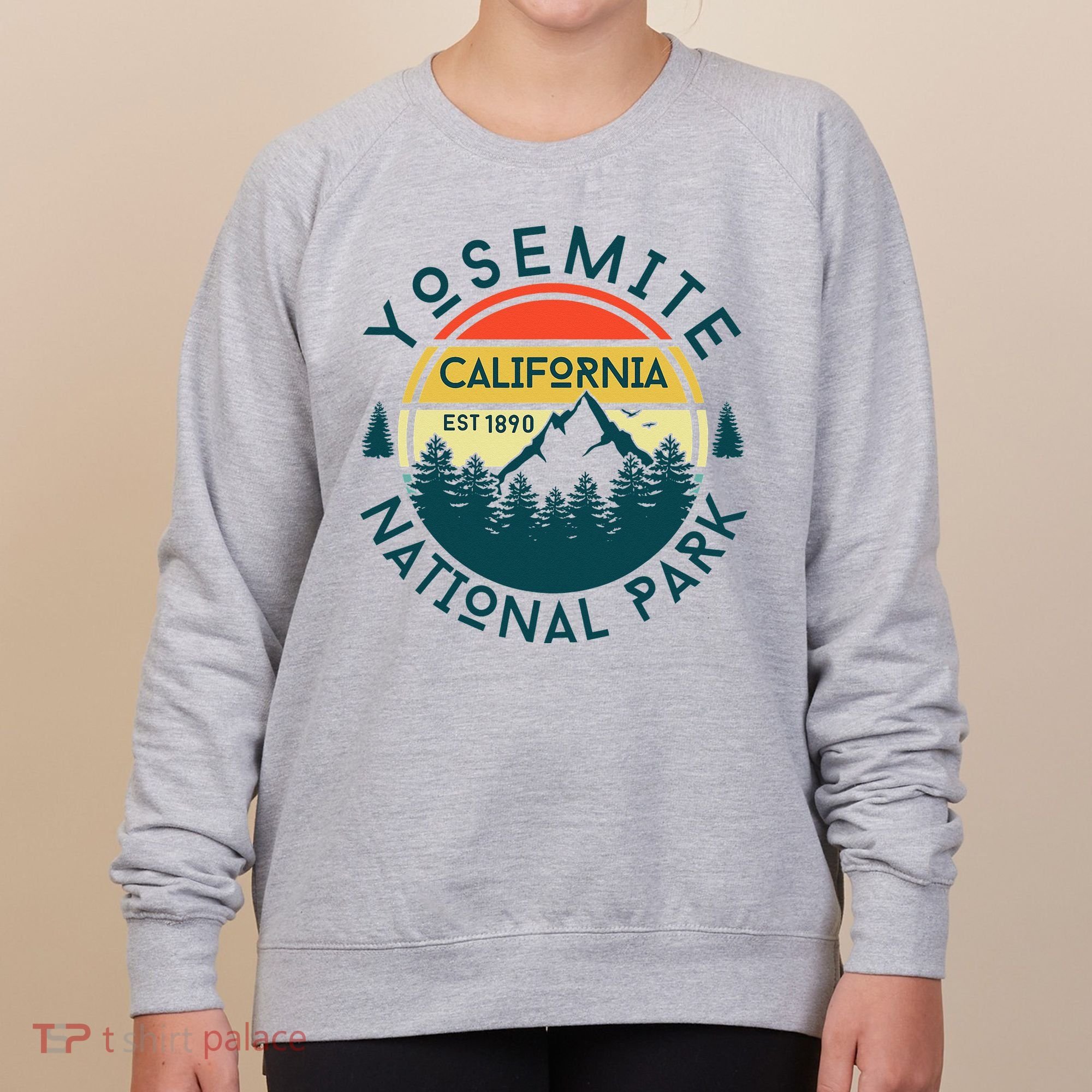 Yosemite National Park California Hiking Nature Outdoors Women's Sweatshirt