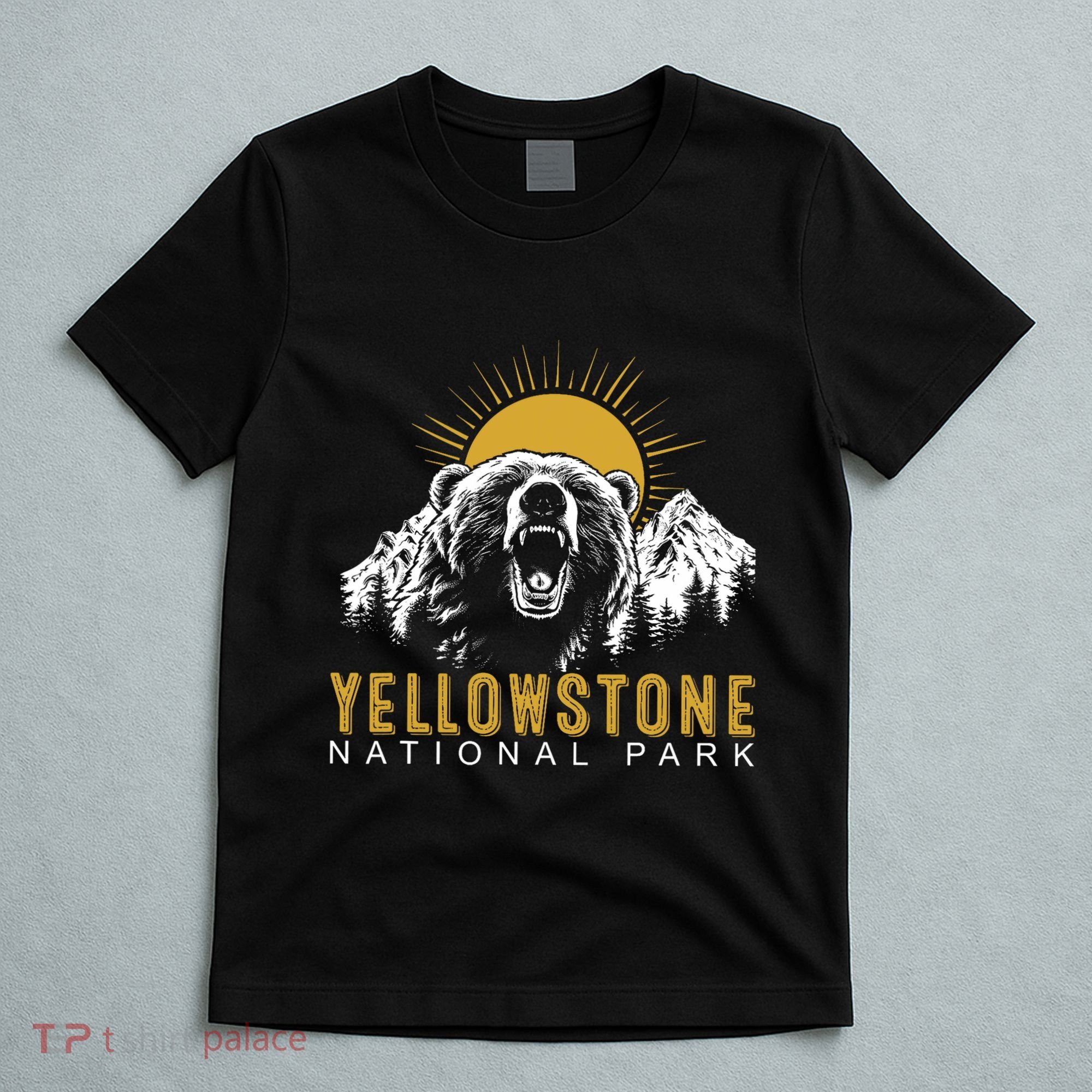 Yellowstone National Park Vintage Wild Bear Sunset T-Shirt