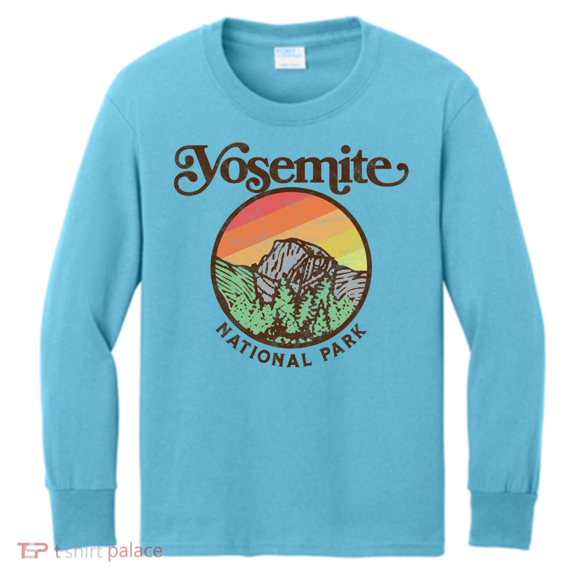 Yosemite National Park Retro 60s Half Dome Graphic Great Gift Kids Long Sleeve Shirt