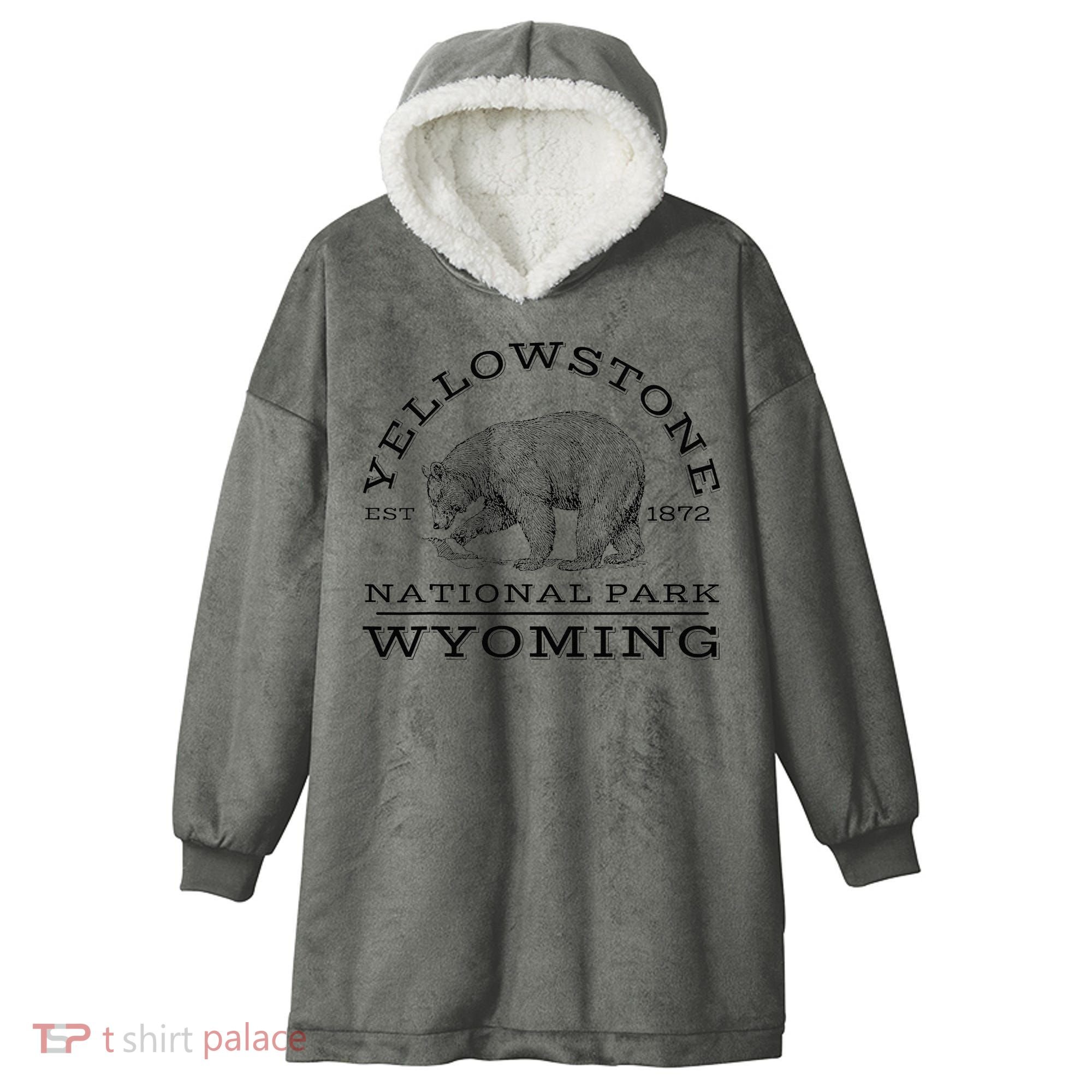Yellowstone National Park Bear Wyoming Hike Outdoors Hooded Wearable Blanket
