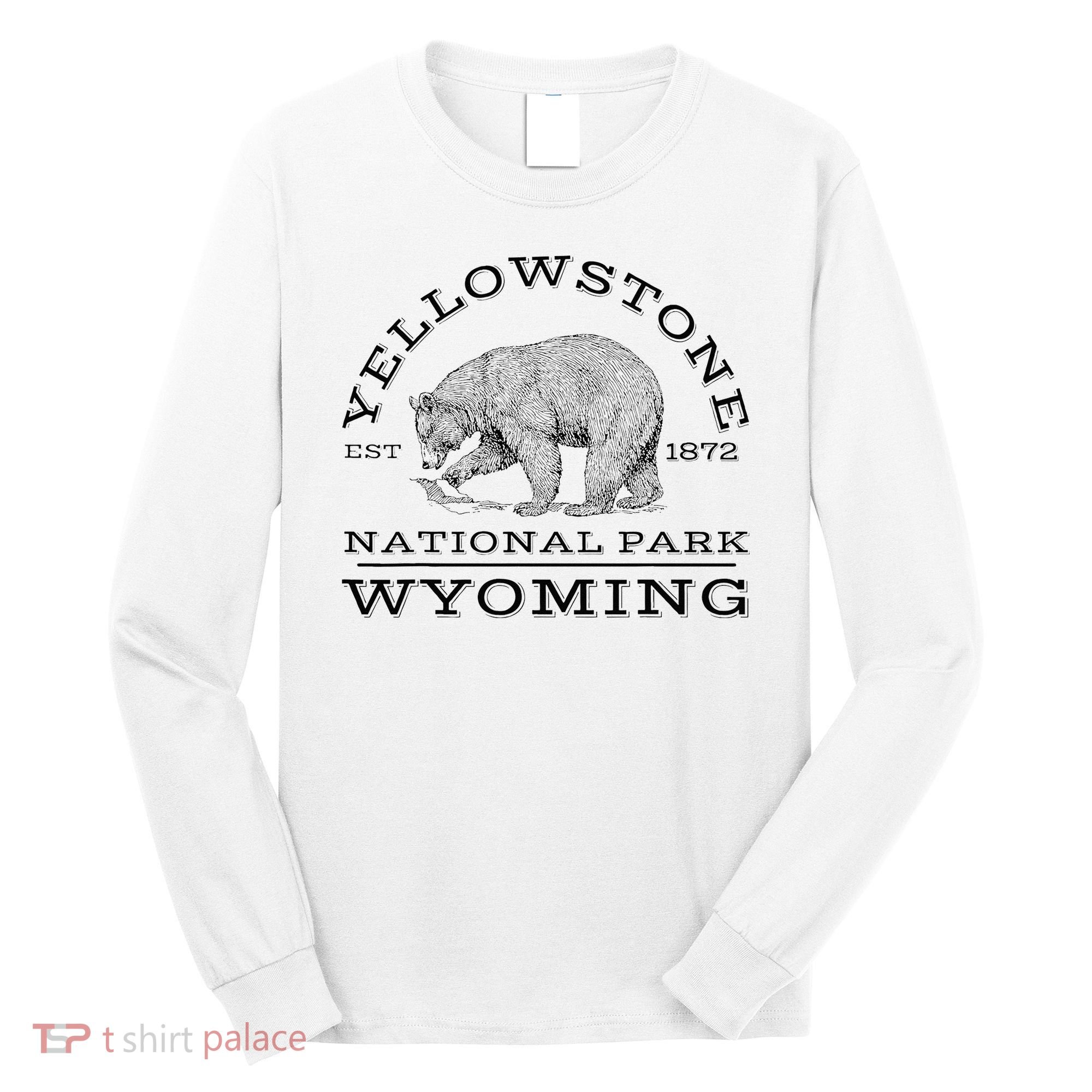 Yellowstone National Park Bear Wyoming Hike Outdoors Long Sleeve Shirt