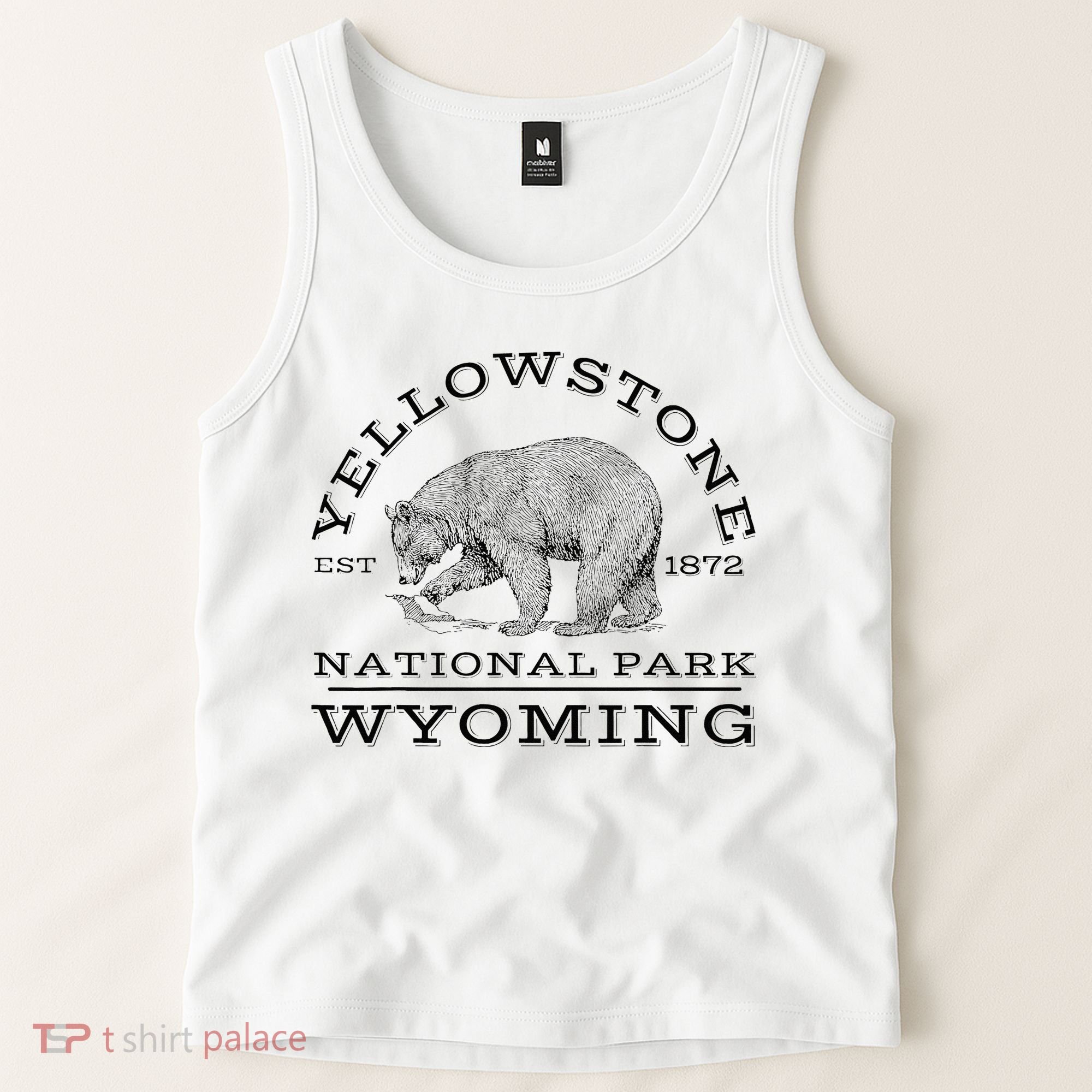 Yellowstone National Park Bear Wyoming Hike Outdoors Tank Top