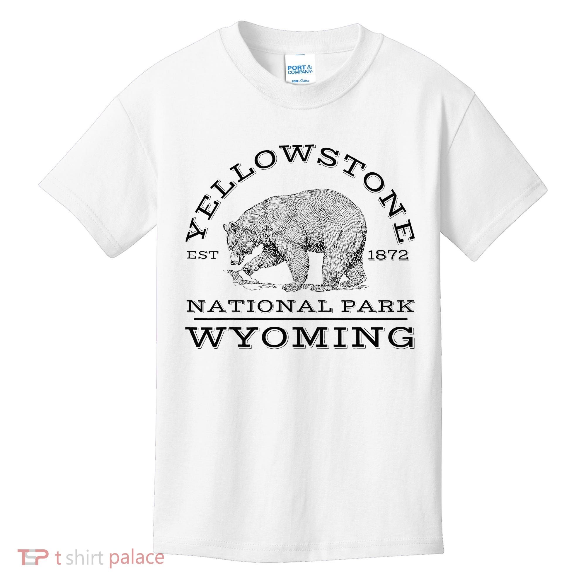 Yellowstone National Park Bear Wyoming Hike Outdoors Kids T-Shirt