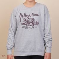 Yellowstone National Park Bear Women's Sweatshirt thumb 0