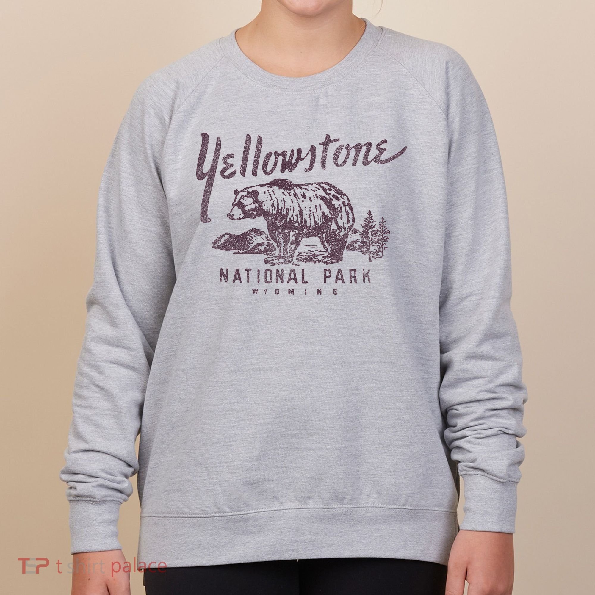 Yellowstone National Park Bear Women's Sweatshirt