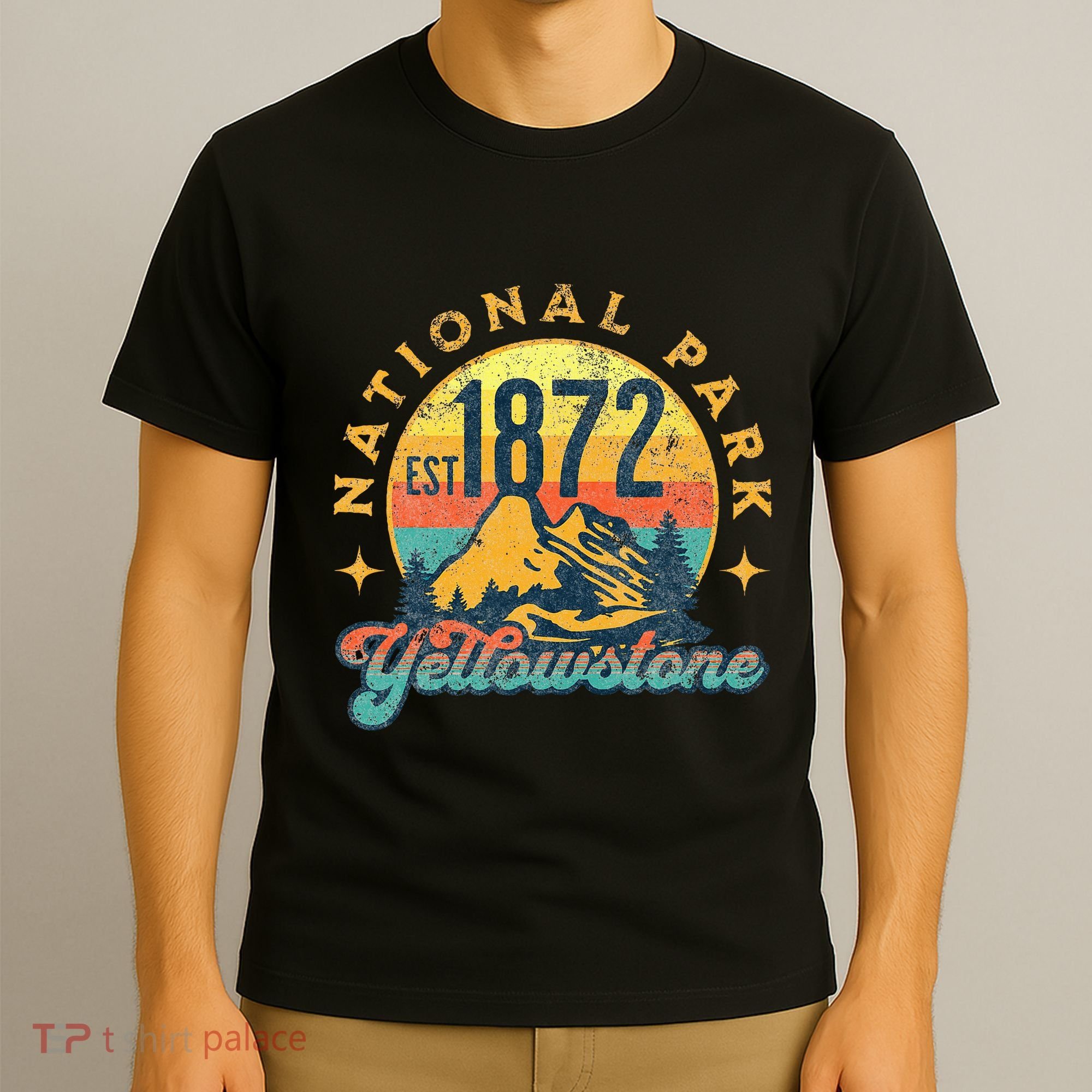 Yellowstone Park Nature Mountains Hiking Outdoors Vintage T-Shirt