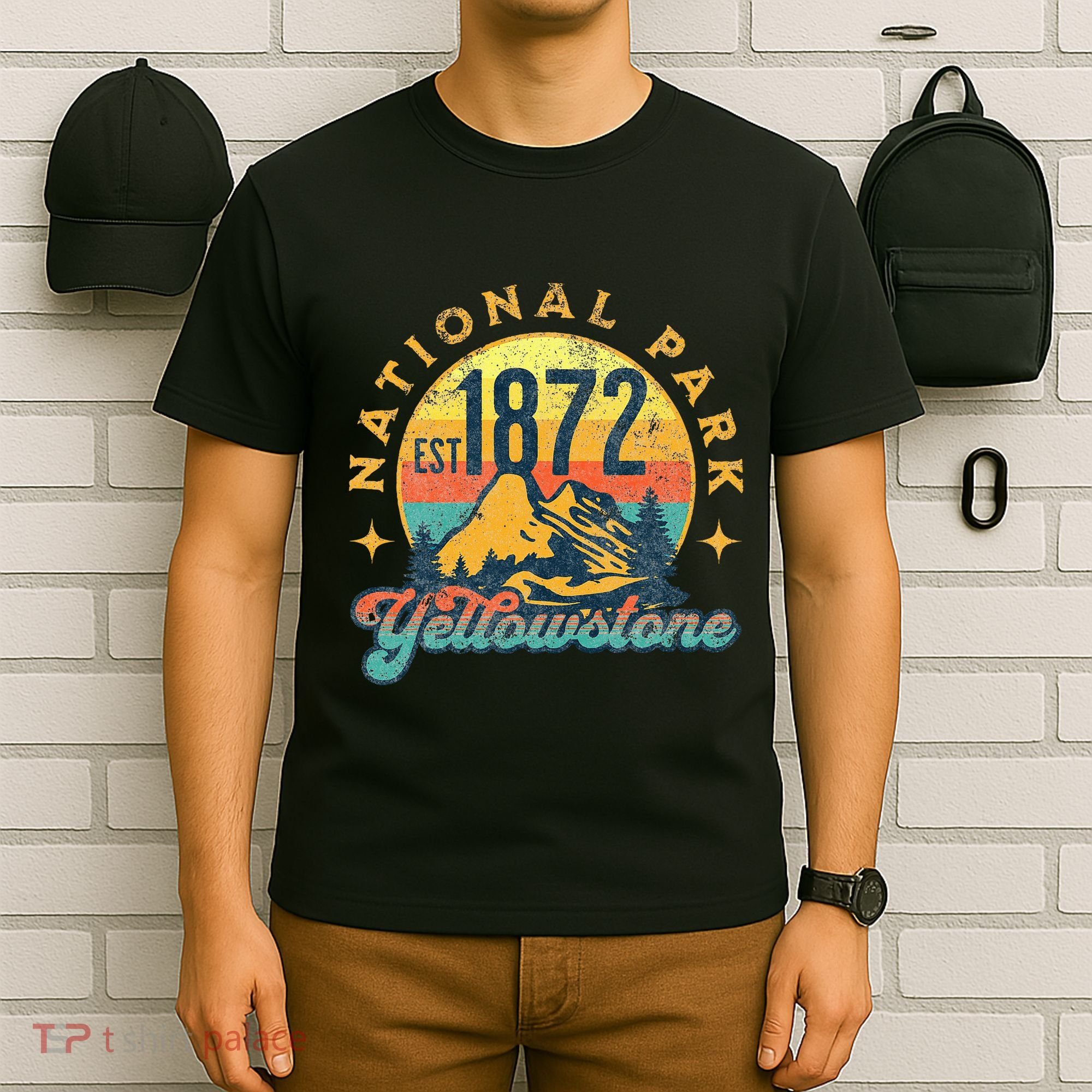 Yellowstone Park Nature Mountains Hiking Outdoors Vintage T-Shirt