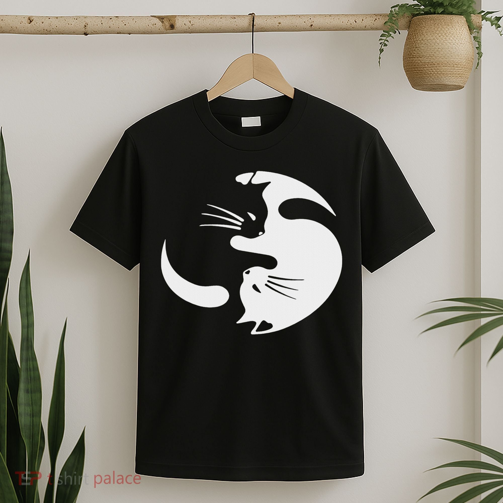 Yin Yang Cat Symbol Cute Black And White Cat Kitty Halloween T-Shirt