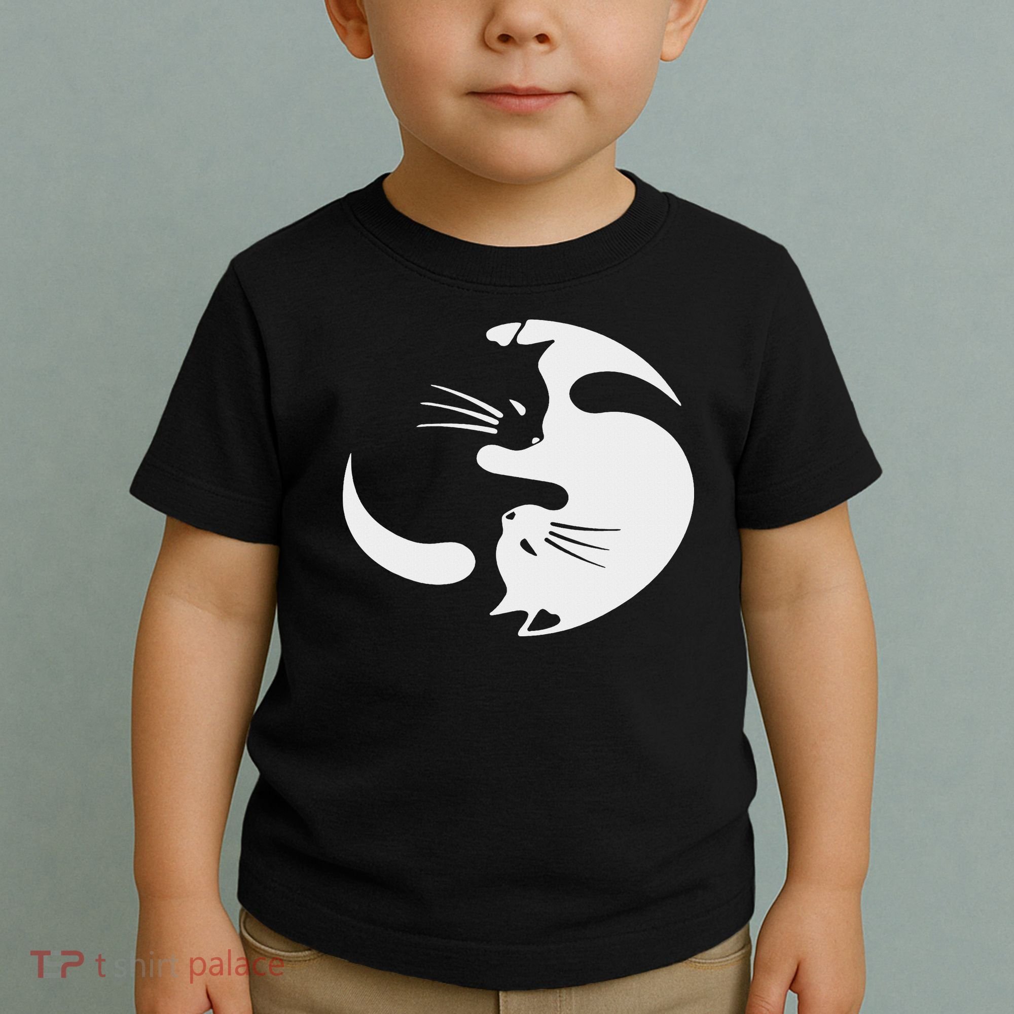 Yin Yang Cat Symbol Cute Black And White Cat Kitty Halloween Toddler T-Shirt